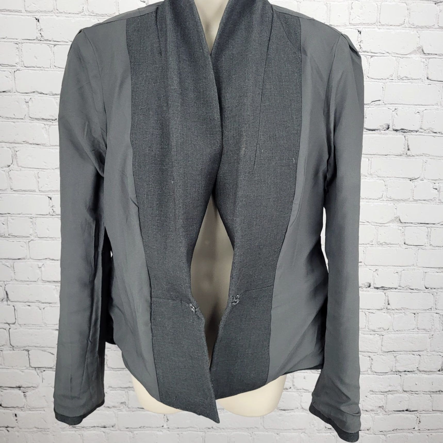 Ann Taylor VINTAGE Ann Taylor Gray Hook & Loop Shawl Lapel Lined Stretch Suit Jacket 8 Size M / US 6-8 / IT 42-44 - 7 Thumbnail