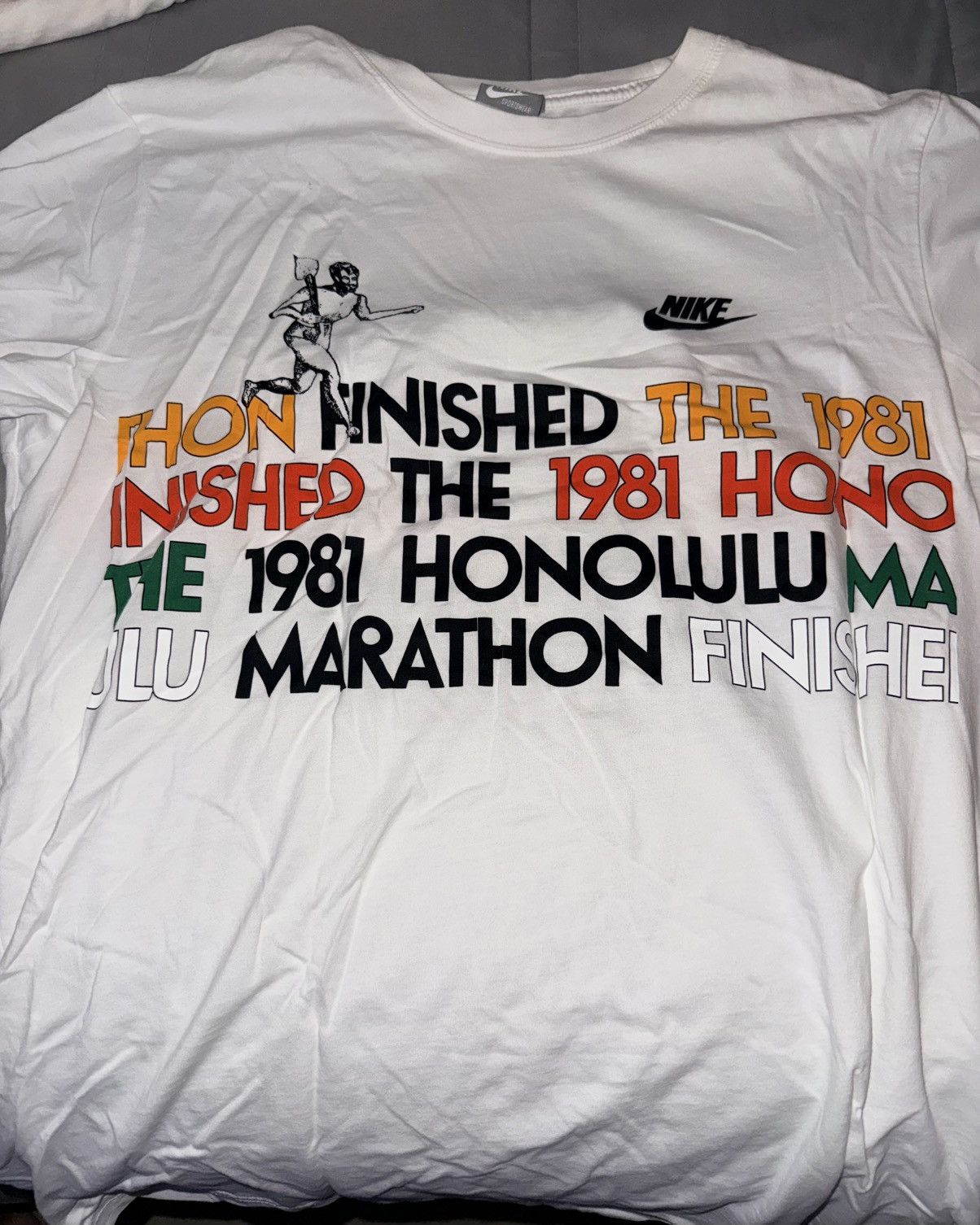 Nike Nike Honolulu Marathon 1981 Tee Size US L / EU 52-54 / 3 - 1 Thumbnail