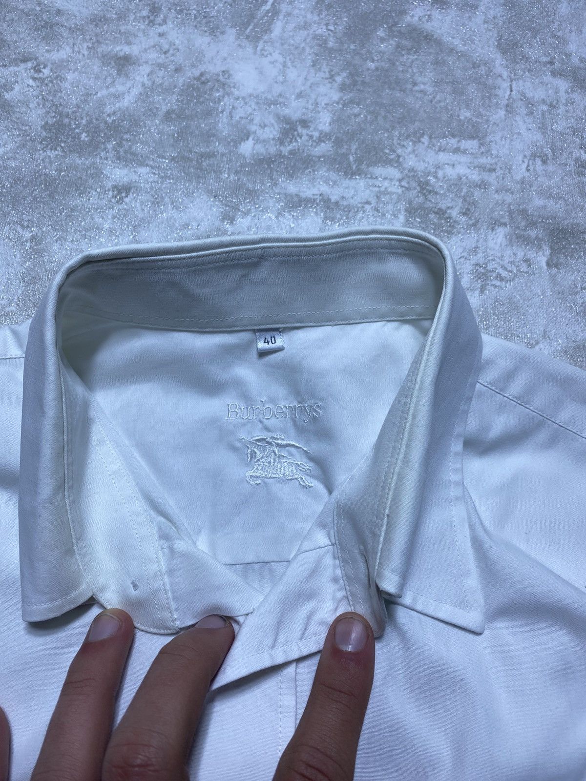 Burberry Vintage Burberrys London White Long Sleeve Button-Down Shirt Size US M / EU 48-50 / 2 - 4 Thumbnail