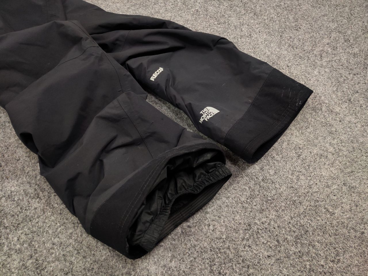 The North Face Vintage The North Face Sky Black Gore tex Womens Pants Size 27" / US 4 / IT 40 - 7 Thumbnail