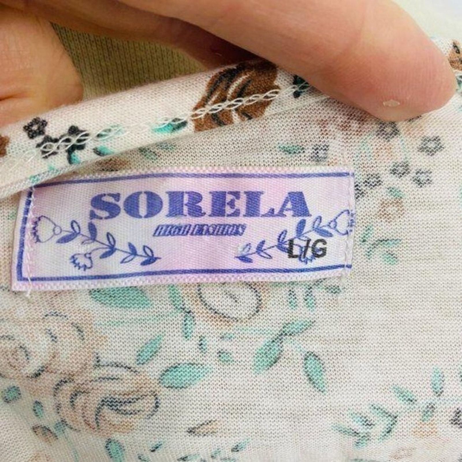 Vintage Vintage Sorela Nightgown Lightweight Button Front Large Size ONE SIZE - 8 Thumbnail