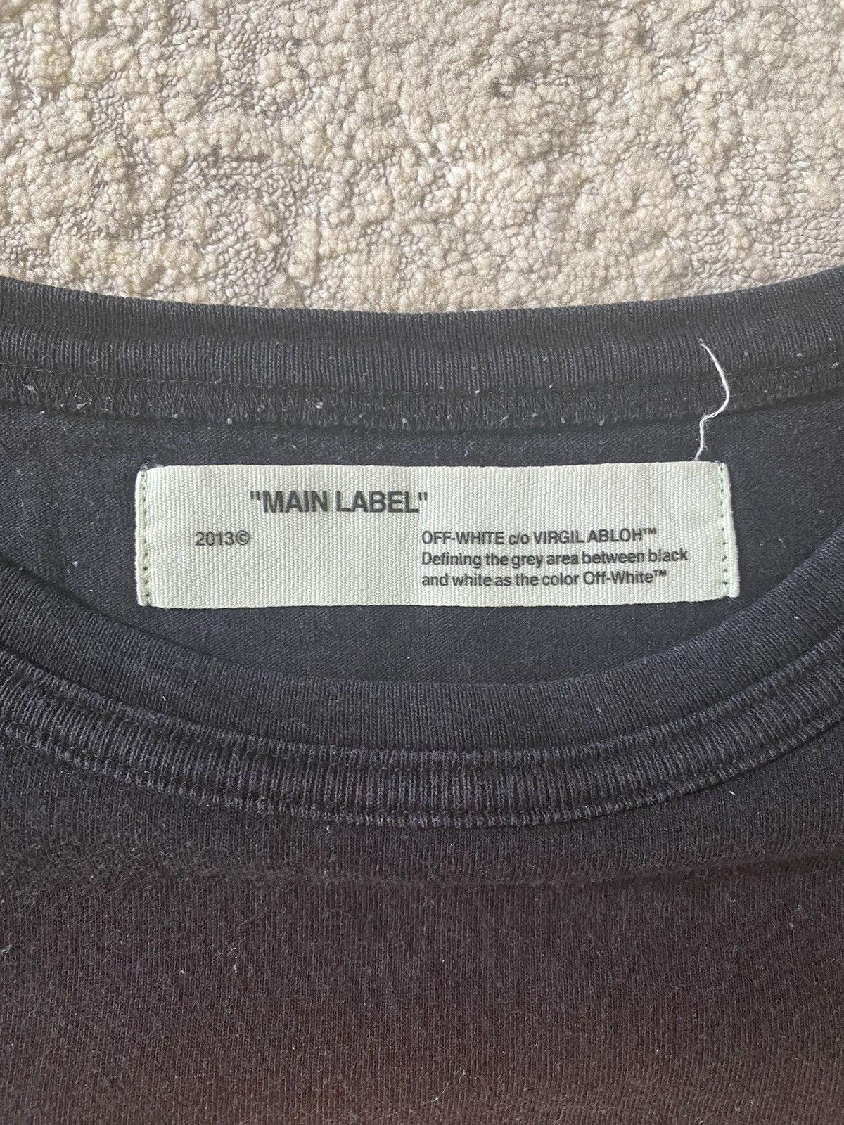 Off-White "OFF" Mens Logo Tee Size US M / EU 48-50 / 2 - 3 Thumbnail