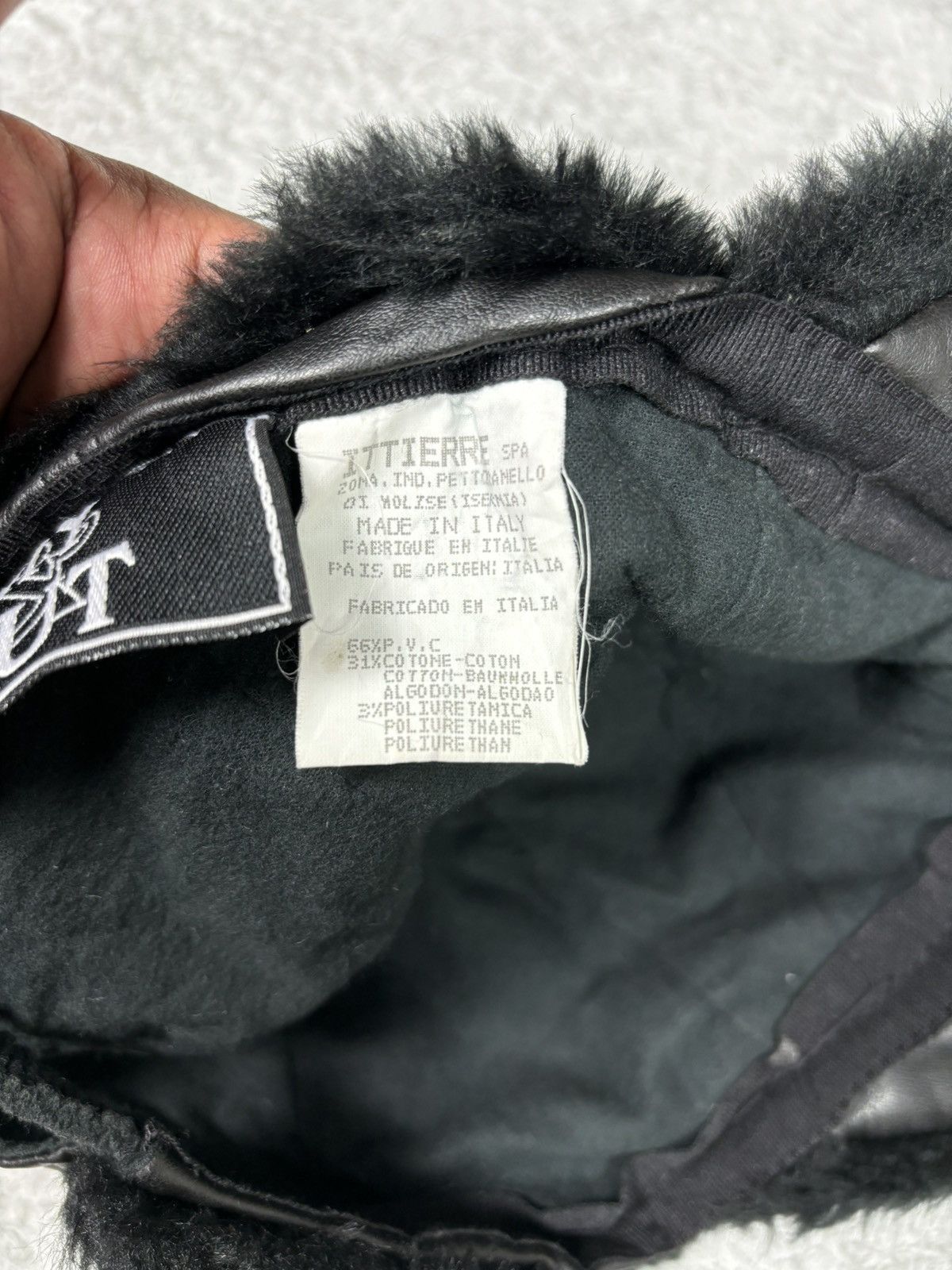 Other In & Out Faux fur Cap Size ONE SIZE - 9 Thumbnail