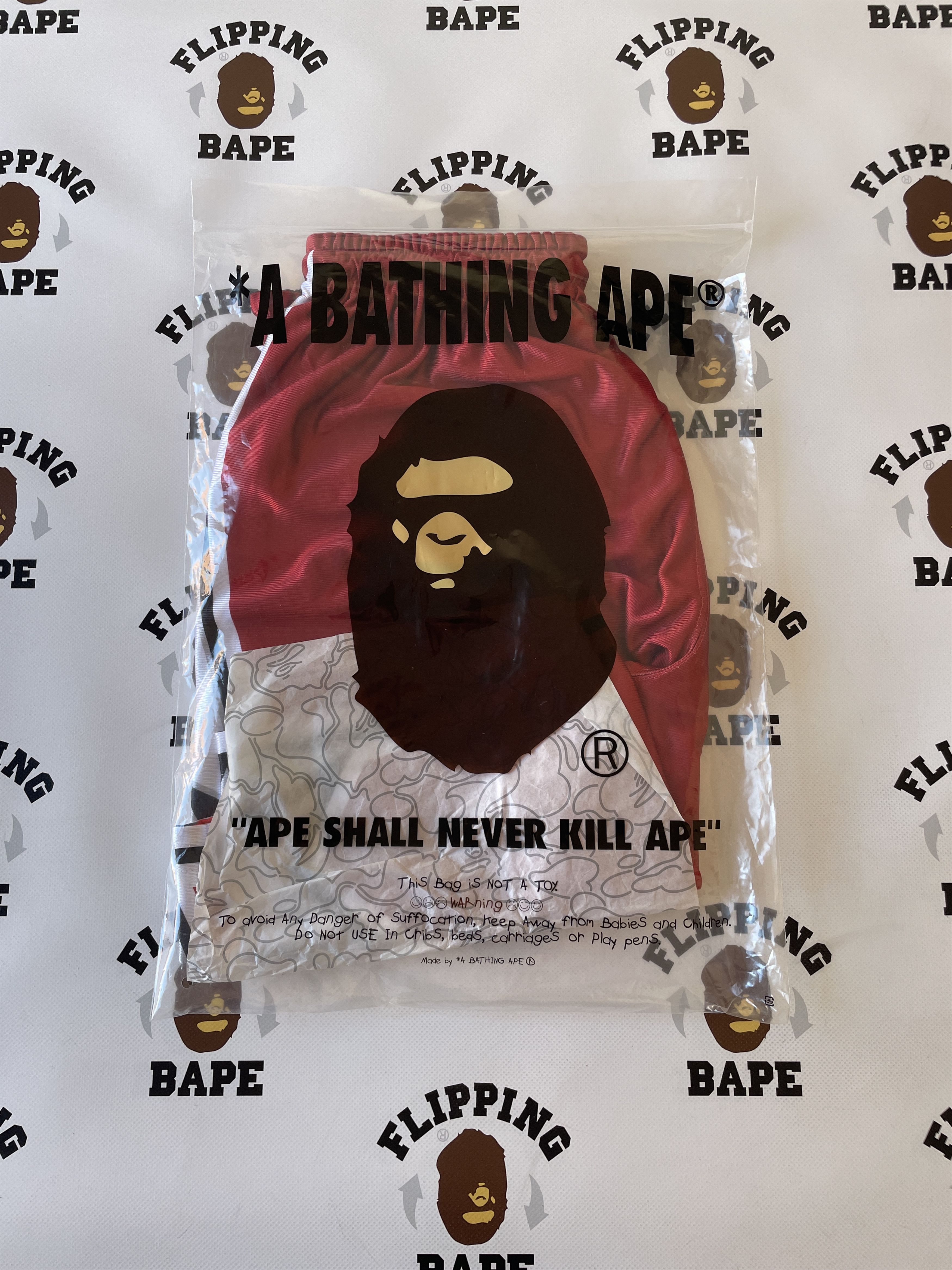Bape BAPE REVERSIBLE BASKETBALL SHORTS Size US 34 / EU 50 - 12 Thumbnail