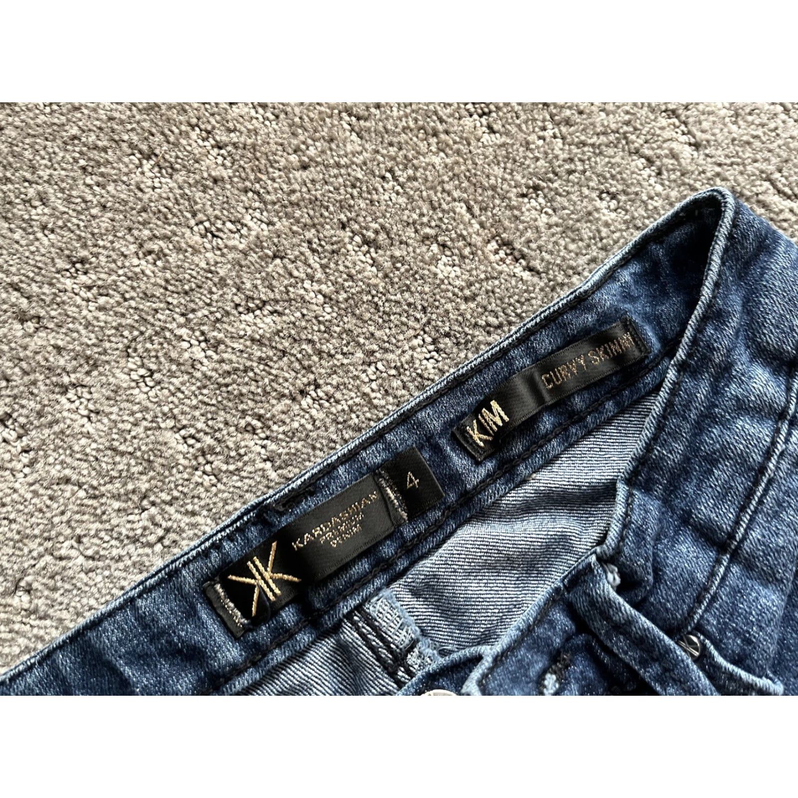 Denime Kardashian Jeans Womens Size 4 Blue Denim Mid Rise Straight Curvy Premium Size 27" / US 4 / IT 40 - 6 Thumbnail