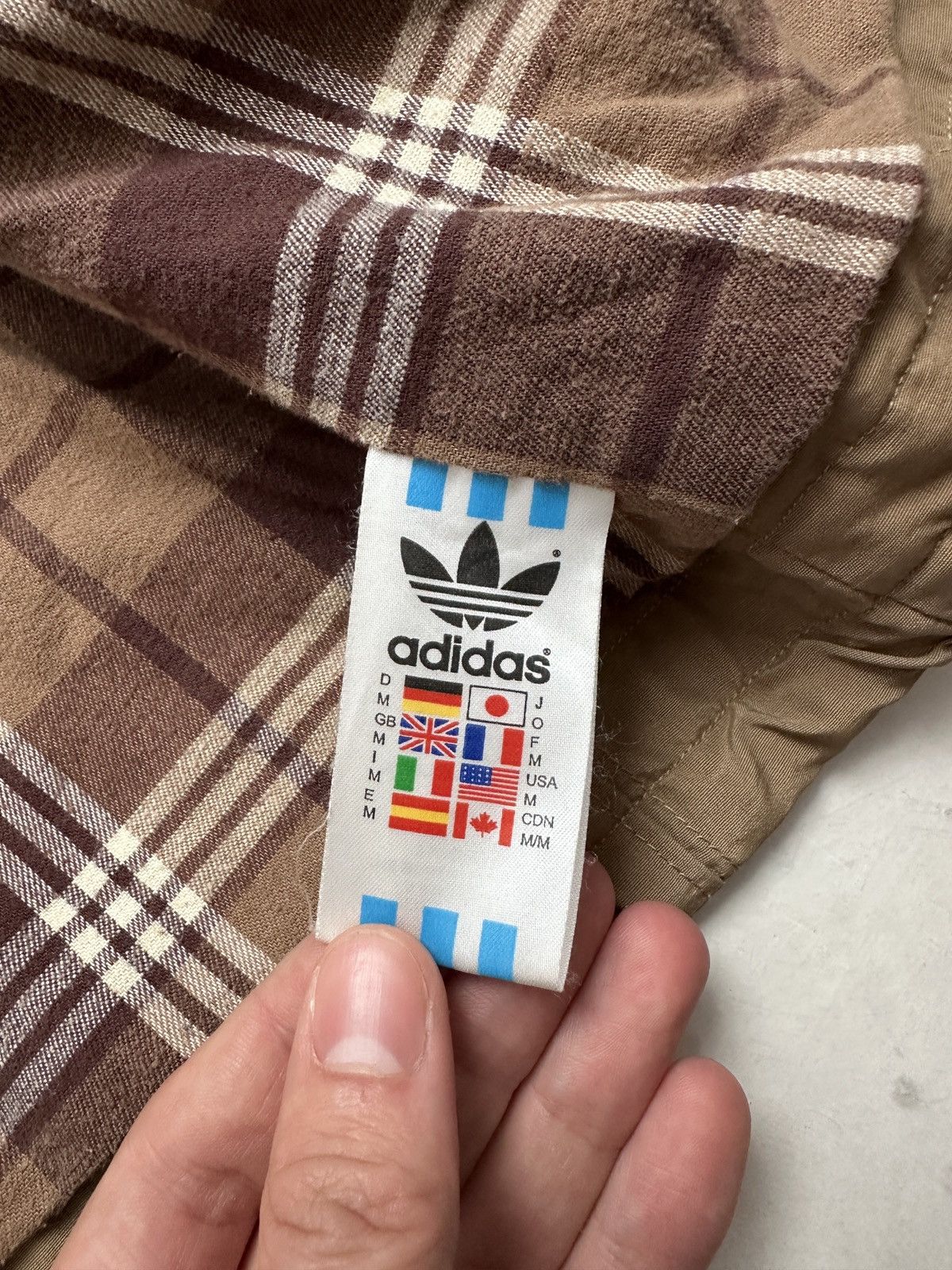 Adidas × Vintage 90s Vintage Adidas brown and khaki windbreaker light jacket Size US M / EU 48-50 / 2 - 14 Thumbnail
