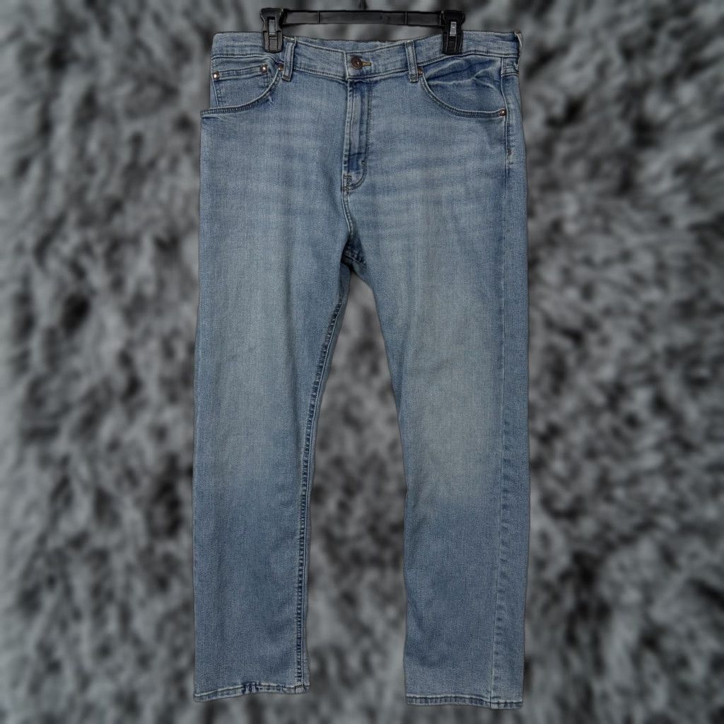 Wrangler Wrangler Slim Straight Jeans Mens 36x30 Mid Blue Denim Stretch 5-Pocket Zip Button Slim Straight Jeans Mens Blue Size US 36 / EU 52 - 1 Thumbnail