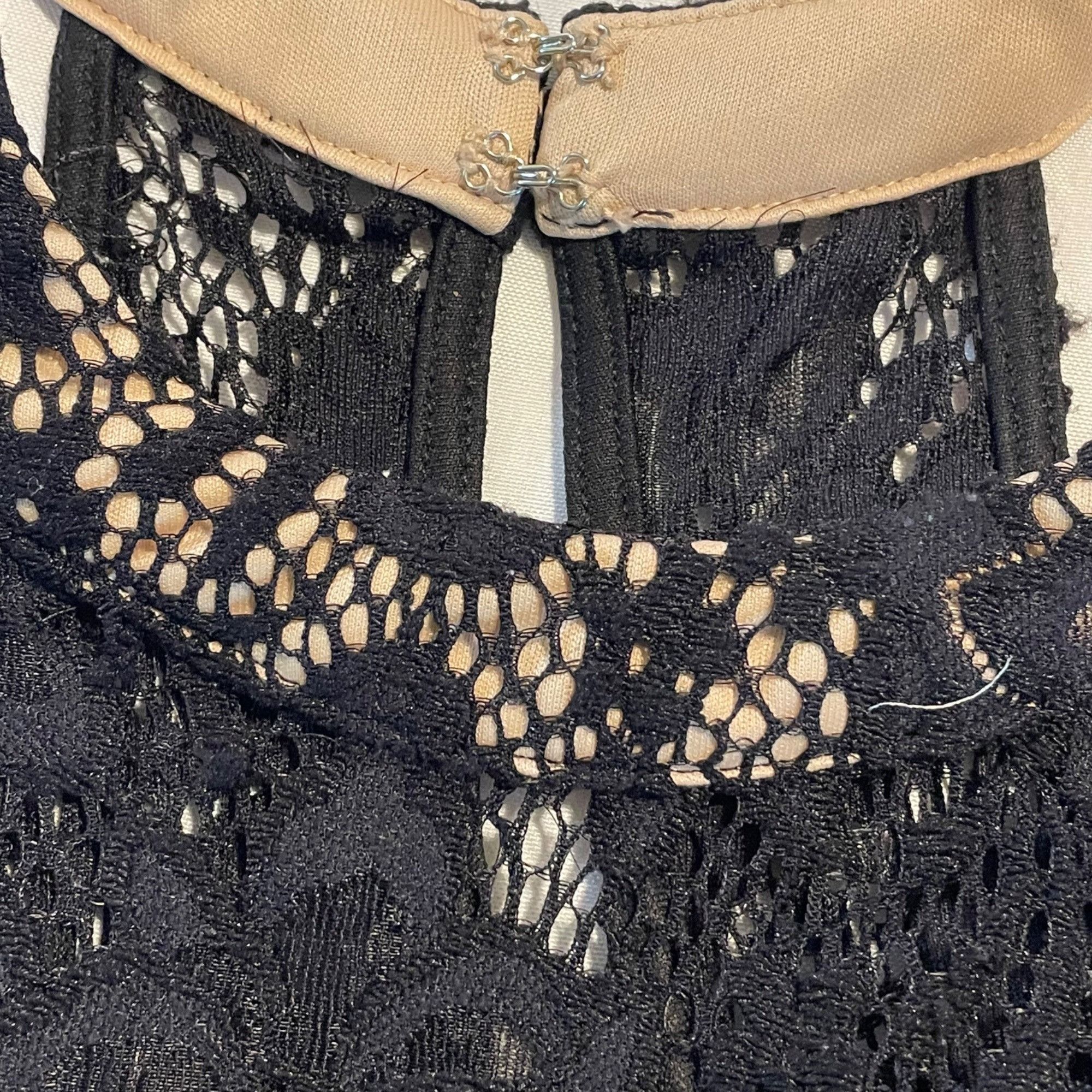Other Speechless Black Lace & Mesh High-Low Dress Size 1 Size S / US 4 / IT 40 - 17 Thumbnail