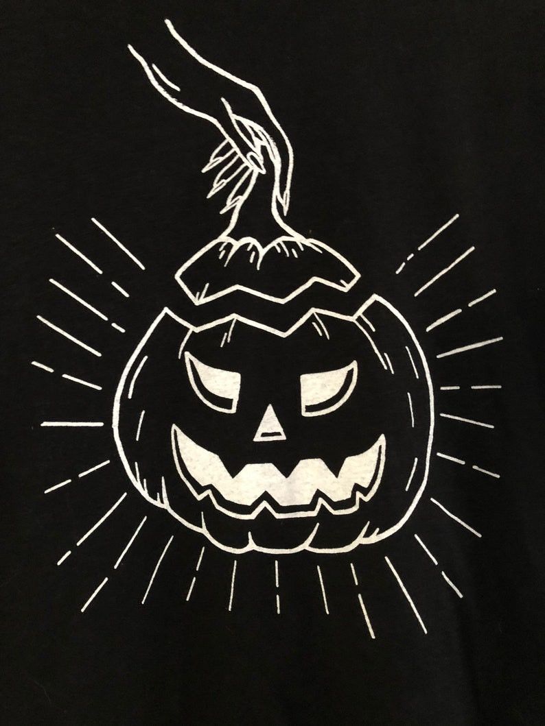 Designer Pumpkin T-Shirt, Halloween Shirt Size M / US 6-8 / IT 42-44 - 2 Thumbnail