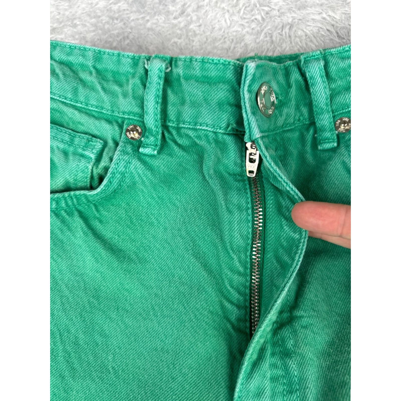 Zara Zara Jeans Women Green Denim Straight Leg High Rise 24x30 Jeans Womens 90s Distressed Pockets Button Zip Fly Cotton Blend Regular Rise LowLabel? Size 26" / US 2 / IT 38 - 5 Thumbnail