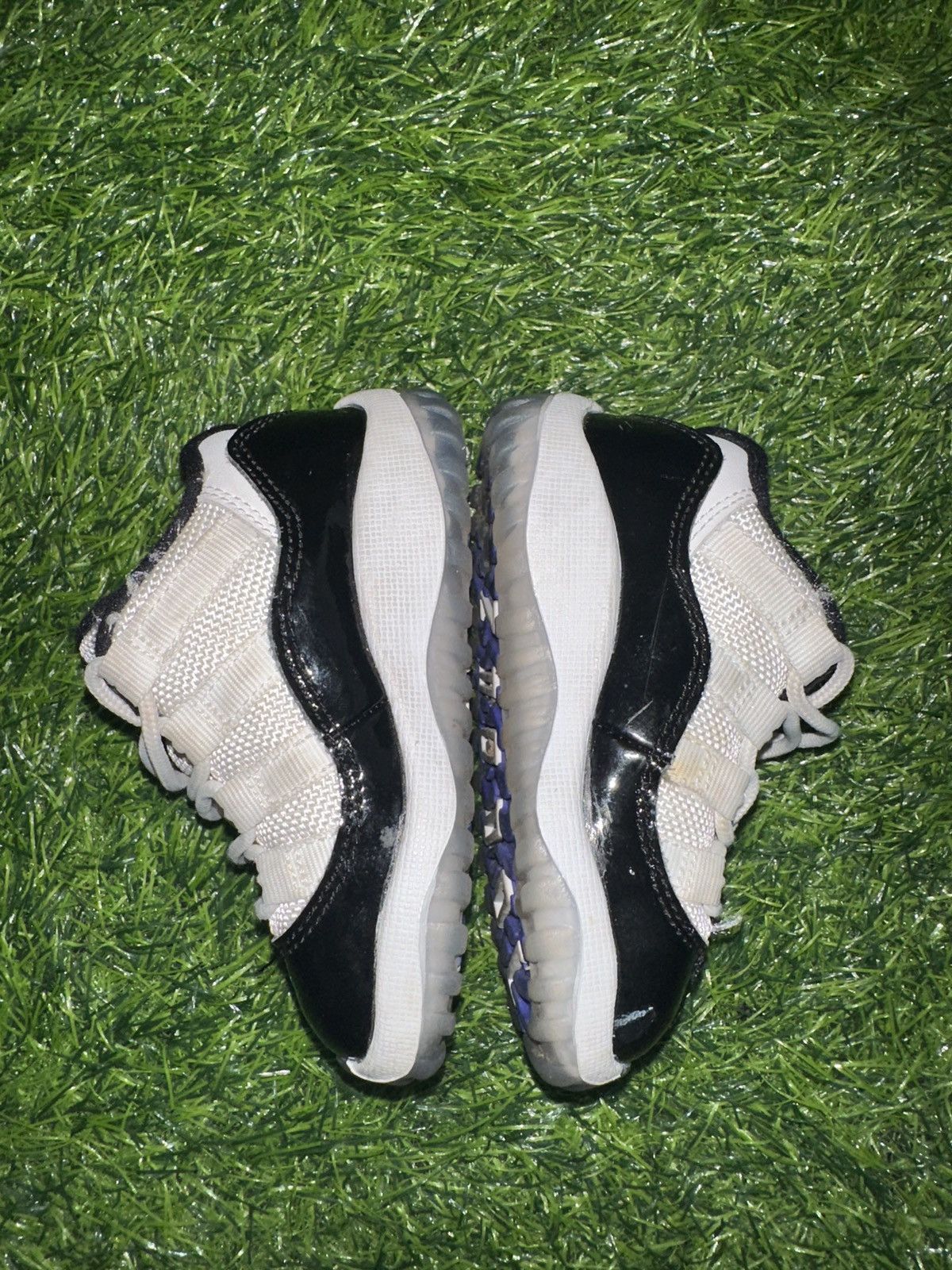 Jordan Brand Jordan concord 11 low BABY shoes size 5C Size US 5 / EU 37 - 4 Thumbnail