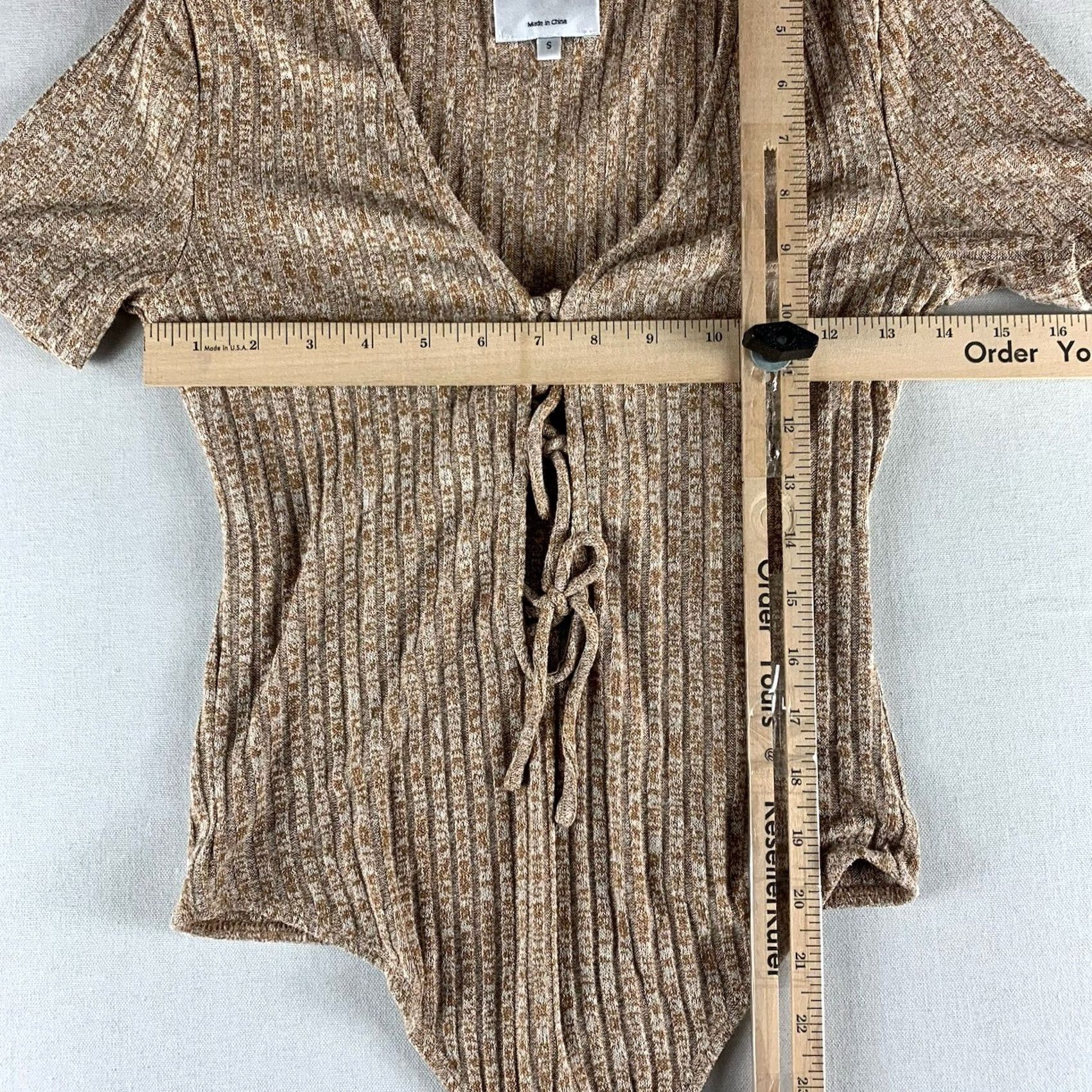 Vintage Privacy Please Bodysuit Womens Small Beige Striped Short Sleeve Size S / US 4 / IT 40 - 3 Thumbnail