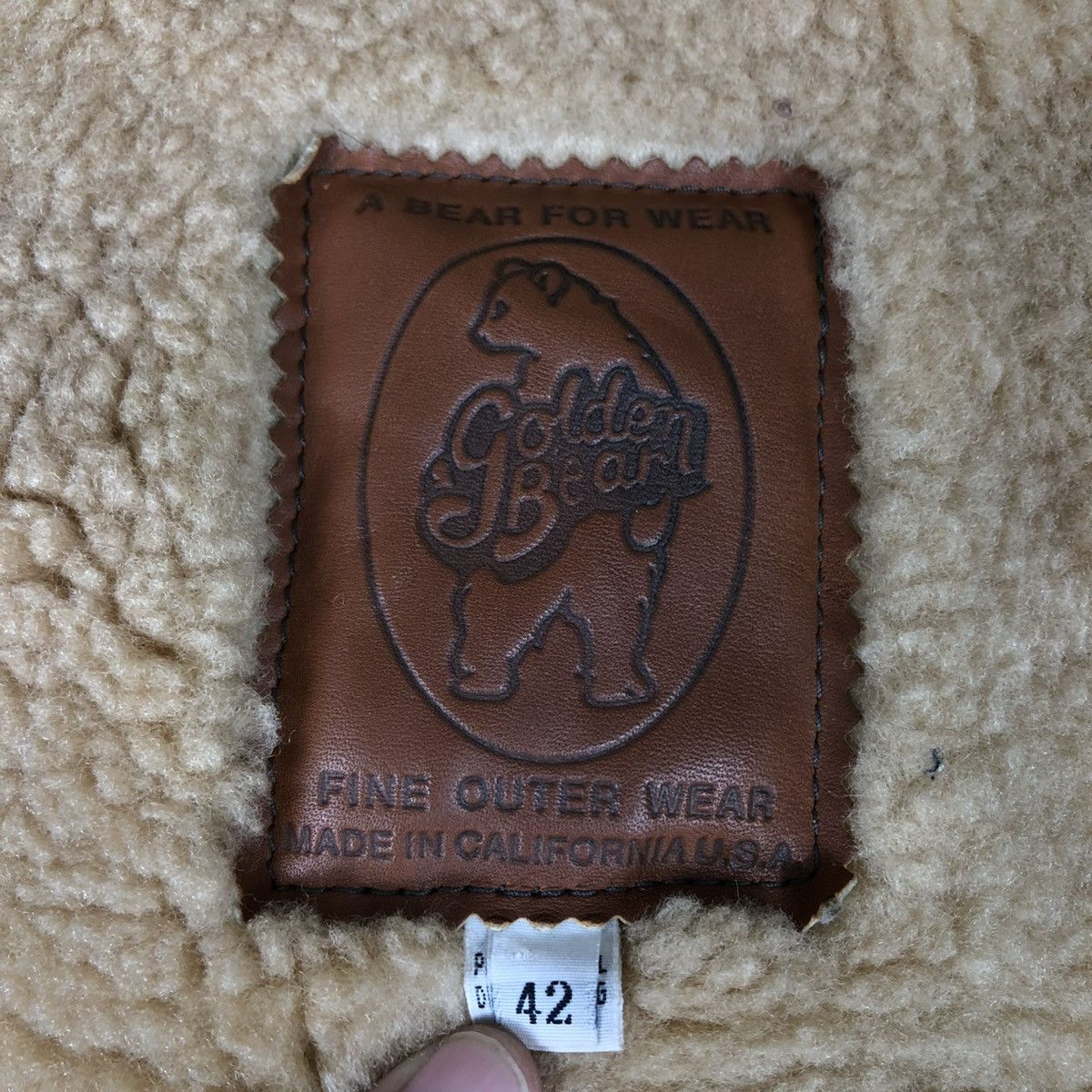 Aero Leathers 🔥TRUE VINTAGE 70’s GOLDEN BEAR SHEARLING FLIGHT JACKET B3 Size US M / EU 48-50 / 2 - 23 Thumbnail