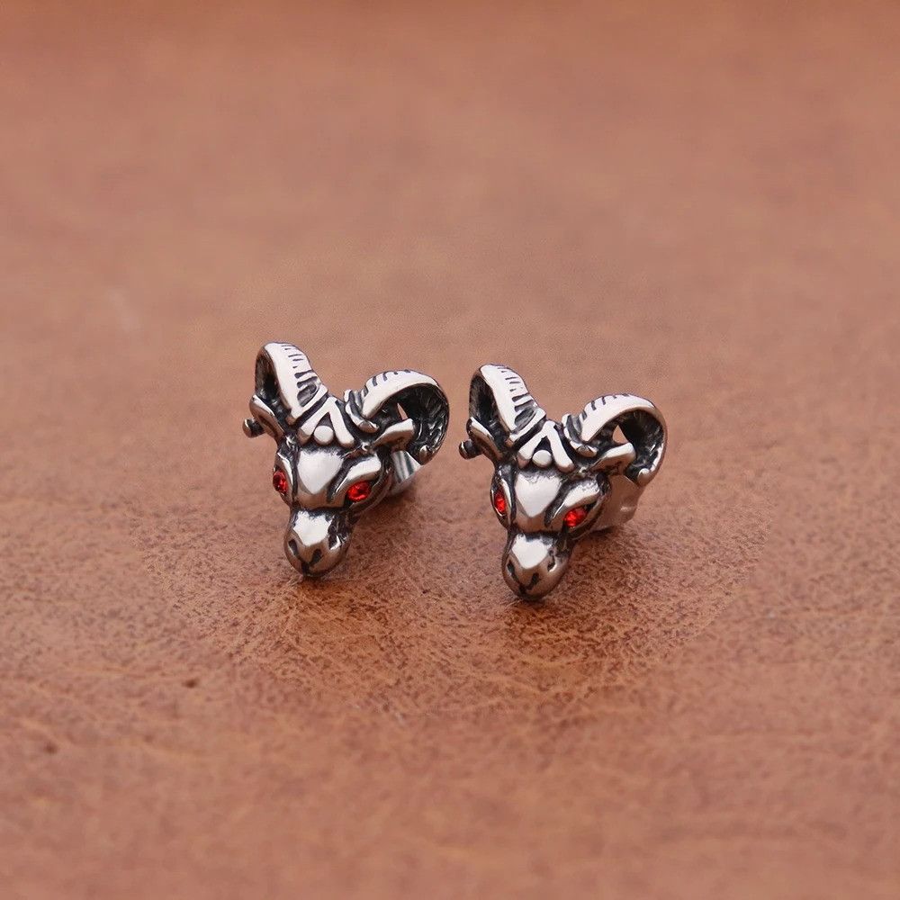 Jewelry Retro Red Eyed Goat Earring Size ONE SIZE - 1 Thumbnail