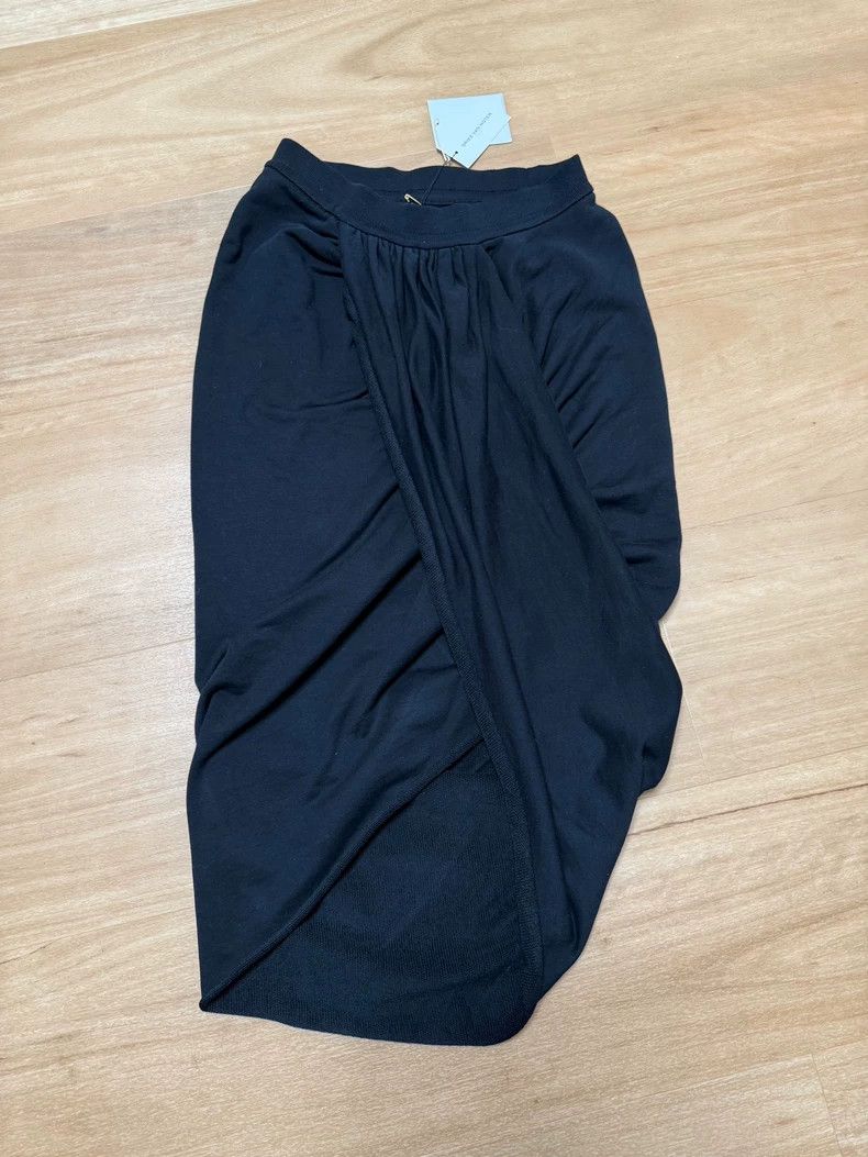 Dries Van Noten DRIES VAN NOTEN size:M Black pleated skirt Size 22" - 5 Thumbnail