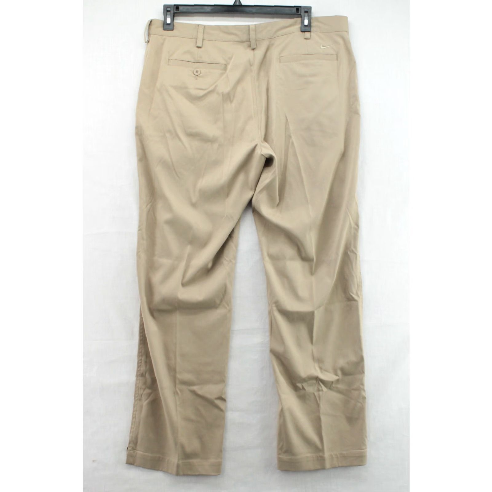 Nike Nike Golf Pants Mens 38 x 32 Khaki Dri Fit 472532 Tech Straight Dress EUC Nike Golf Pants Mens 38 x 32 Khaki Dri Fit 472532 Tech Straight Dress EUC Size US 38 / EU 54 - 3 Thumbnail
