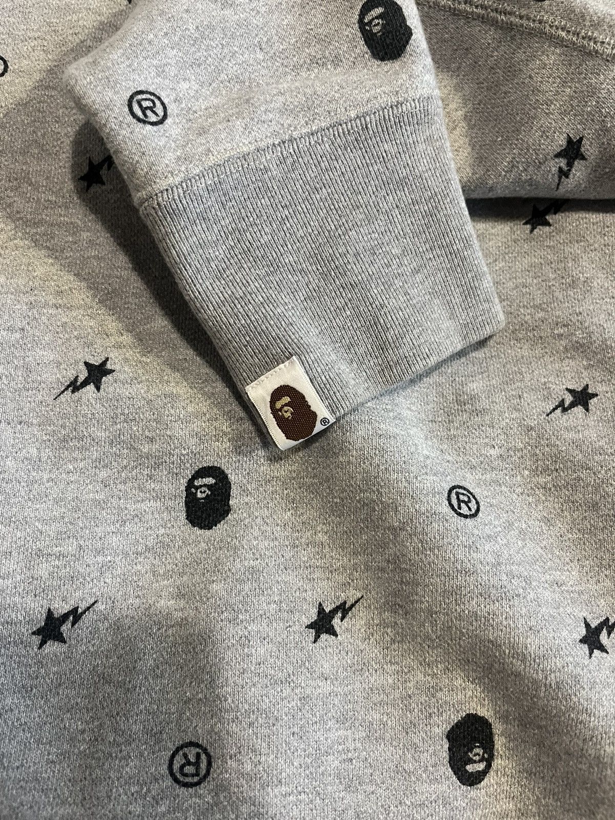 Bape Bape Monogram Crewneck Grey Size US M / EU 48-50 / 2 - 3 Thumbnail