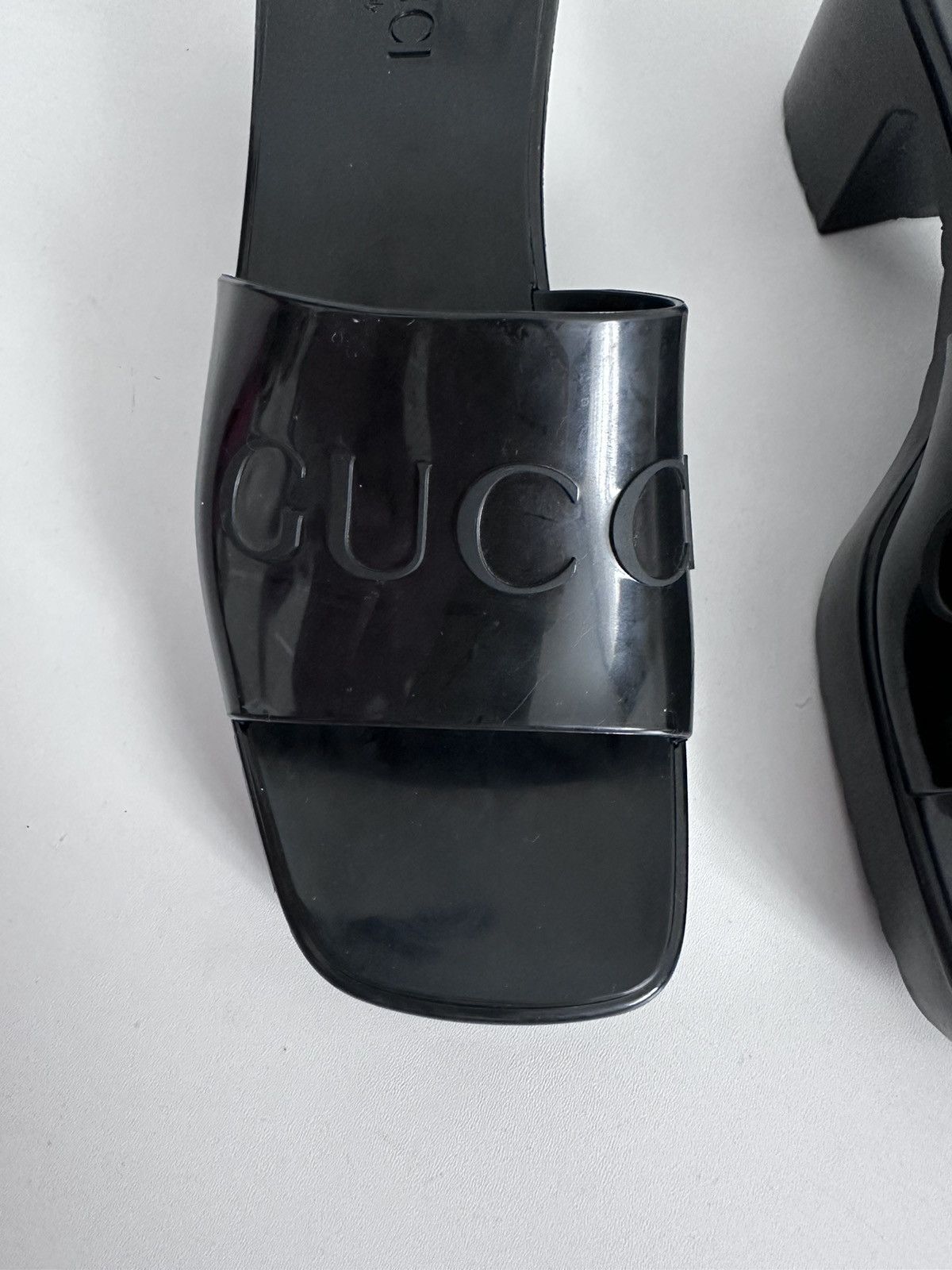 Gucci Gucci Rubber Logo Platform Slide Sandals 624730 - Black 37 Size US 7 / IT 37 - 4 Thumbnail