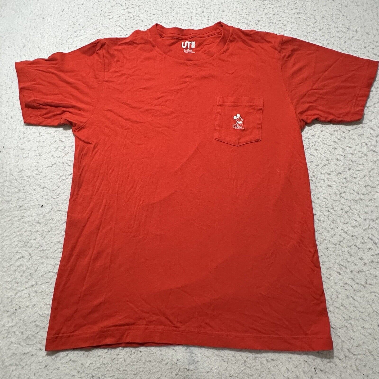 Uniqlo UNIQLO Disney Medium Mickey Mouse Pocket Square Red T Shirt Size US M / EU 48-50 / 2 - 1 Thumbnail