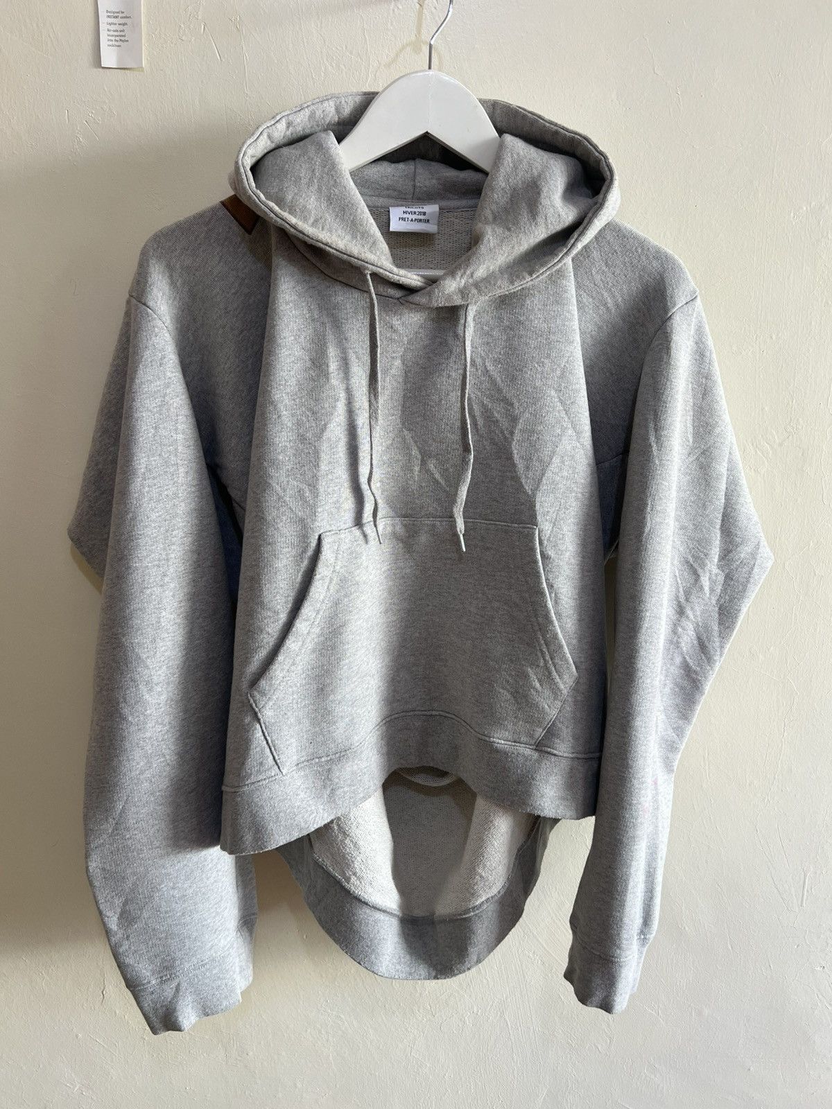 Vetements FW18 VETEMENTS MISSPLACED HOODIE Size US S / EU 44-46 / 1 - 2 Thumbnail