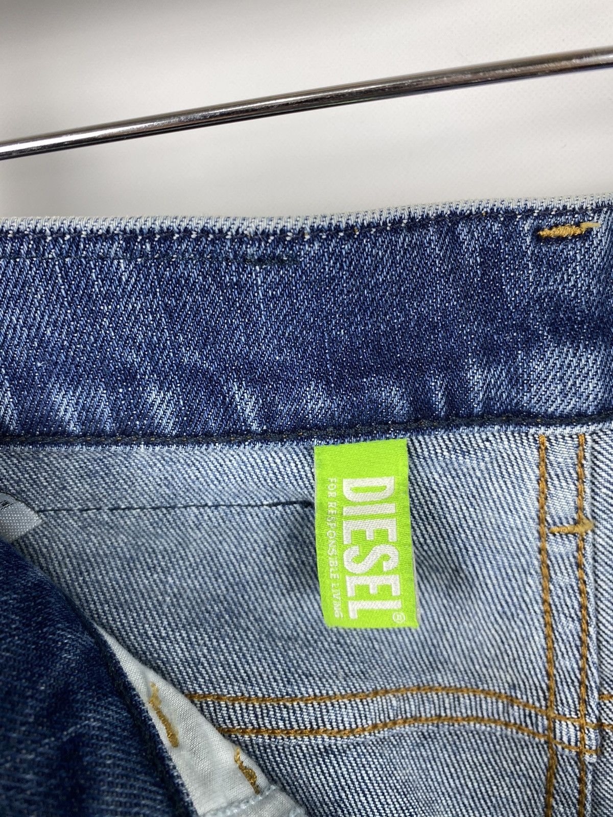Diesel Diesel Di-Fining Tapered Stretch Jeans size W31 L32 Size US 31 - 10 Thumbnail