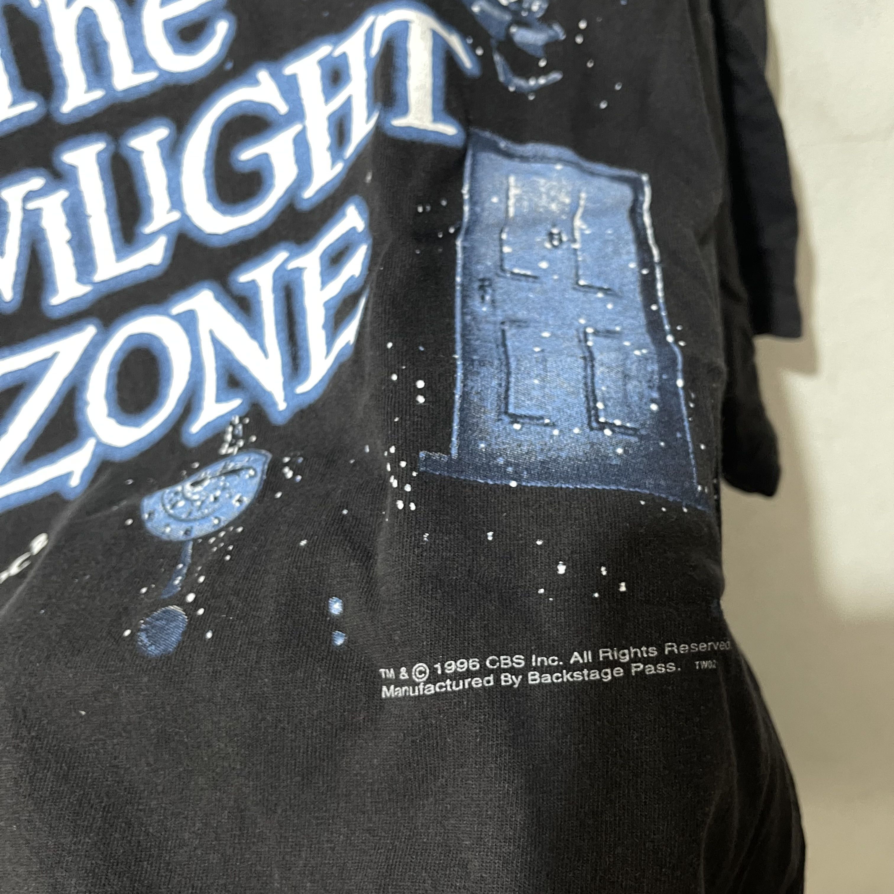 Vintage Vintage 1996 The Twilight Zone Shirt Size US XL / EU 56 / 4 - 3 Thumbnail
