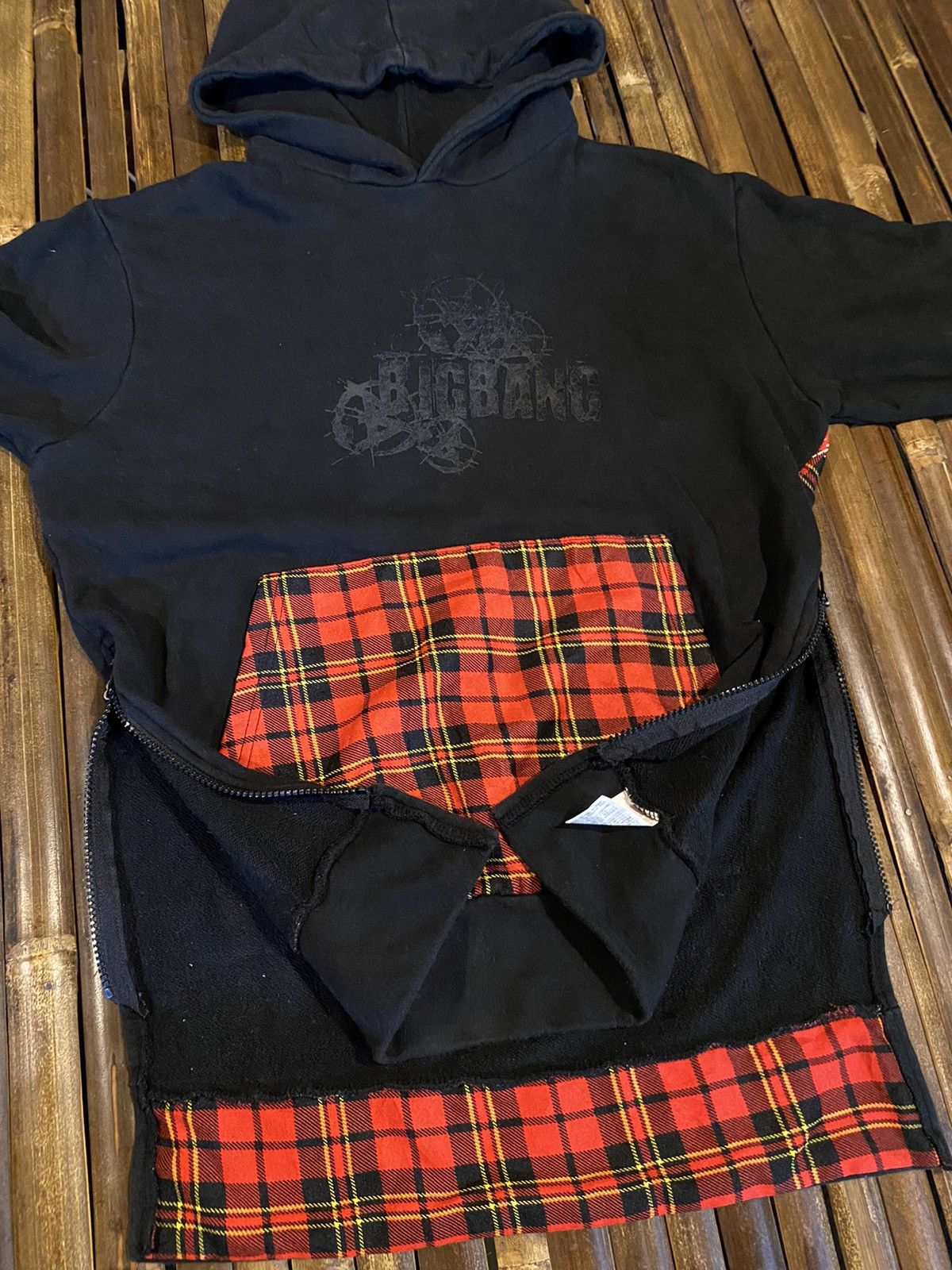 20471120 BIG BANG PUNK STYLE HOODIE Size US M / EU 48-50 / 2 - 6 Thumbnail