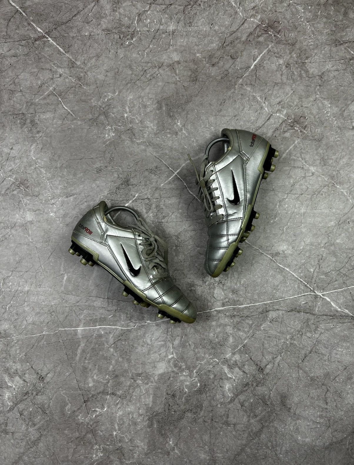 Nike Vintage Nike total 90 soccer boots size 7 Size US 7 / EU 40 - 1 Thumbnail