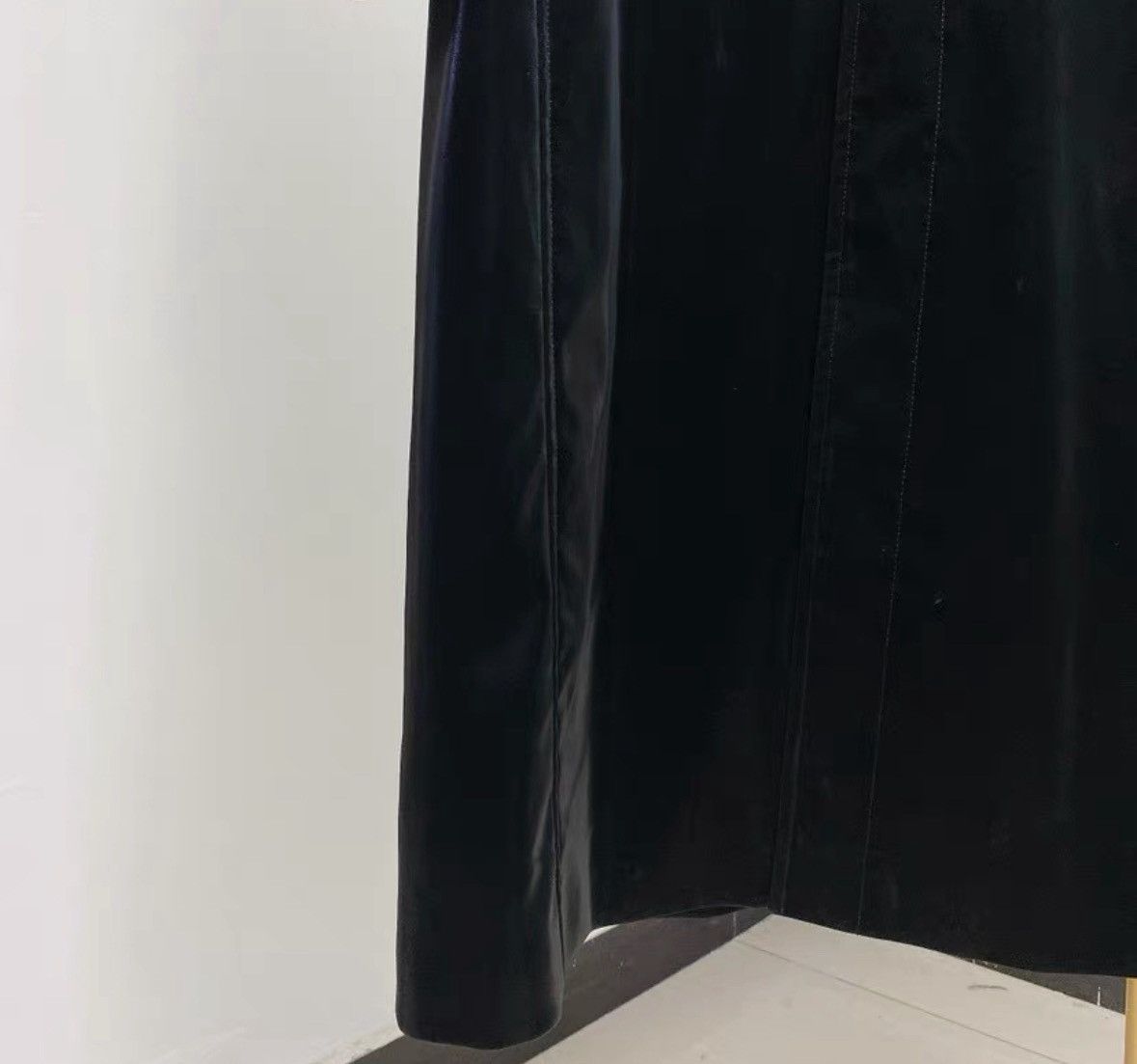 Saint Laurent Paris Saint Laurent Paris Saint Laurent Velvet Overcoat 22FW-250 Size US M / EU 48-50 / 2 - 6 Thumbnail