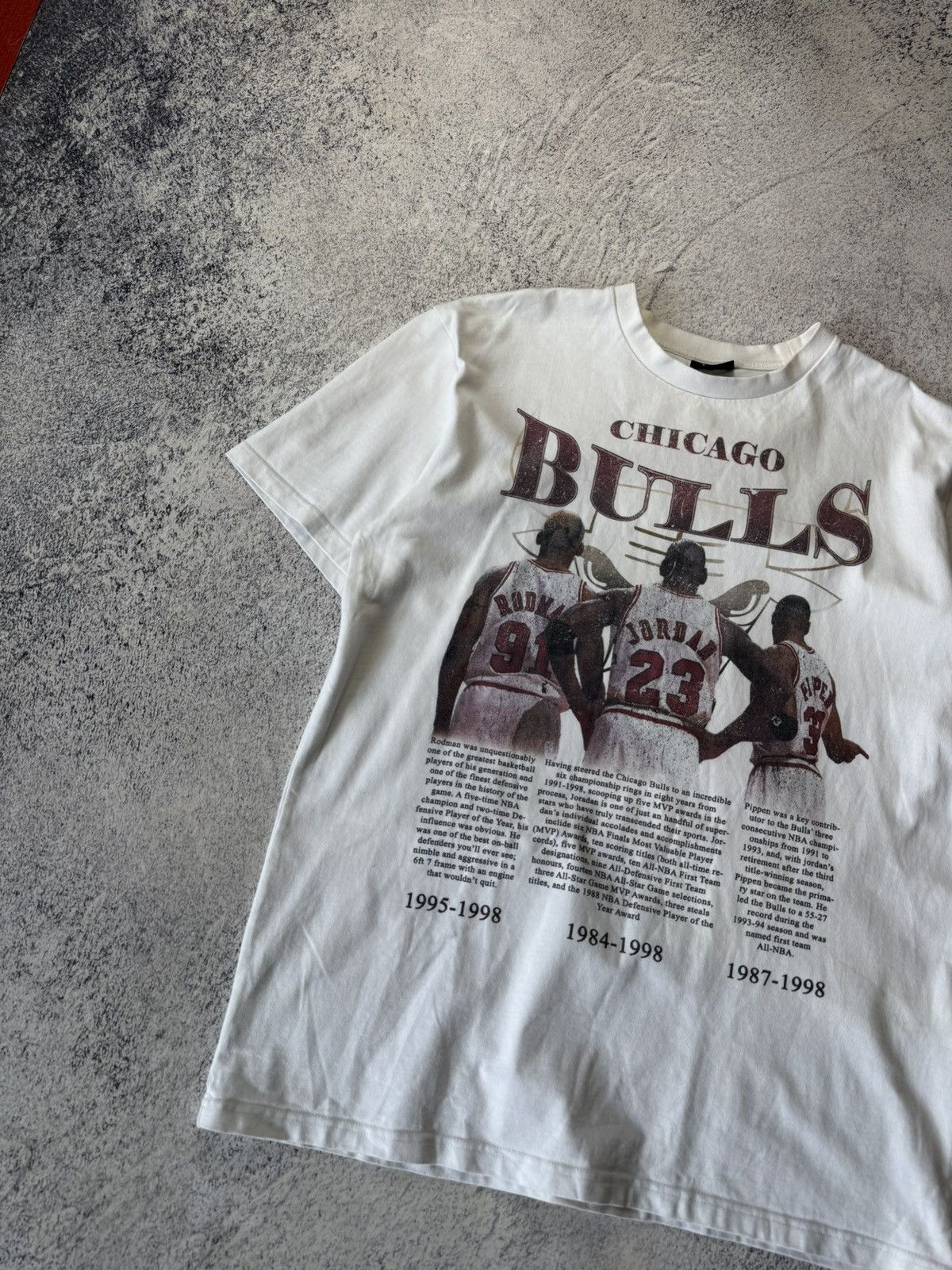 NBA Vintage Chicago Bulls T-shirts Y2K Jordan Rodman Pippen Size US XL / EU 56 / 4 - 6 Thumbnail