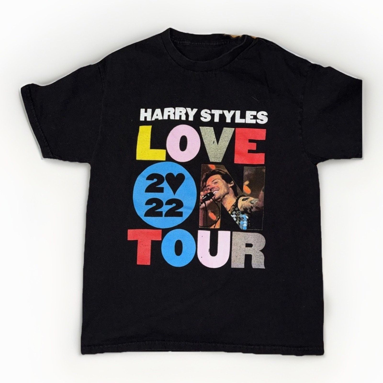Band Tees Harry Styles Love On Tour T-Shirt Black Medium 18x25 Size US S / EU 44-46 / 1 - 3 Thumbnail