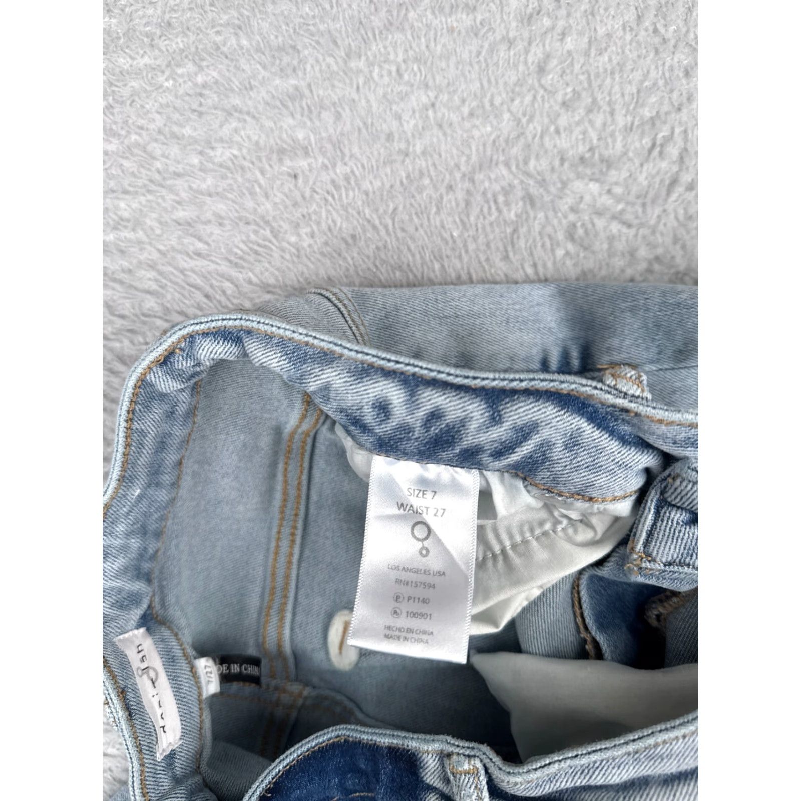 Old Navy VINTAGE Old Navy Women's Jeans Wide-Leg Light Wash Denim High Rise 26x32 Spring Summer Fall Winter Size 28" / US 6 / IT 42 - 7 Thumbnail