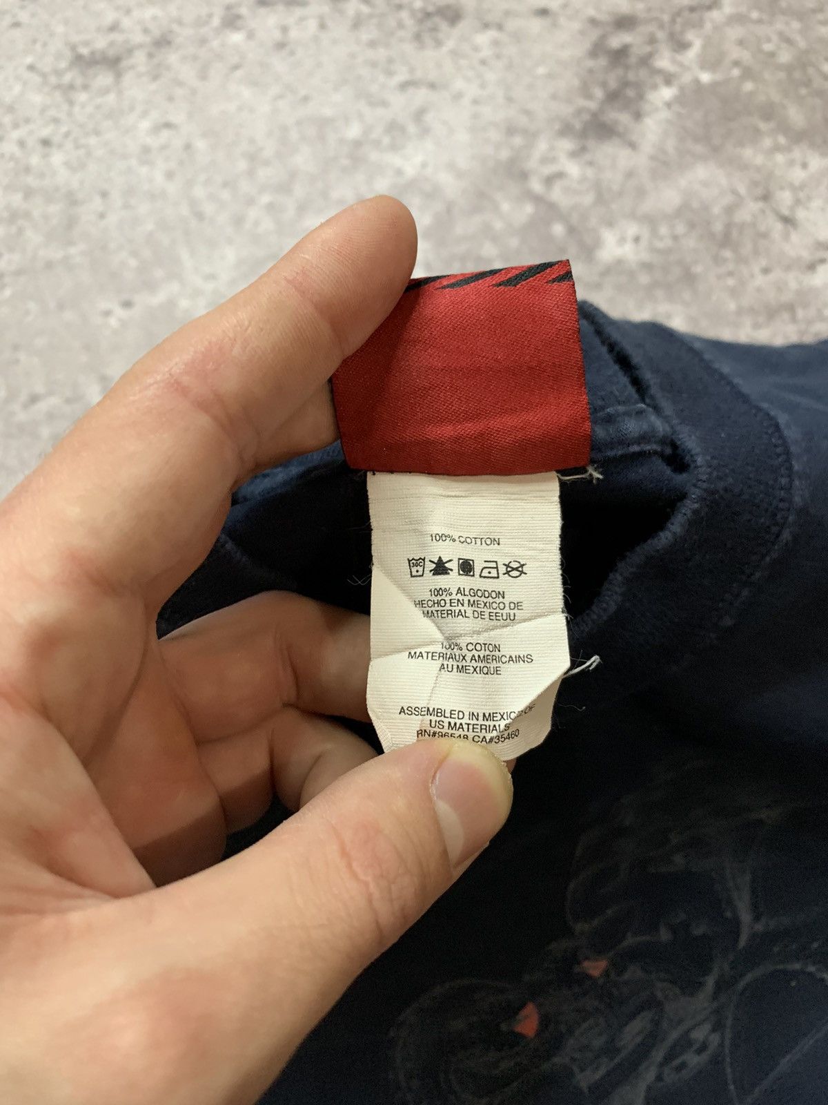 Oakley × Vintage × Y'2 Leather RARE VTG Oakley RED LOGO TEE Size US M / EU 48-50 / 2 - 5 Thumbnail