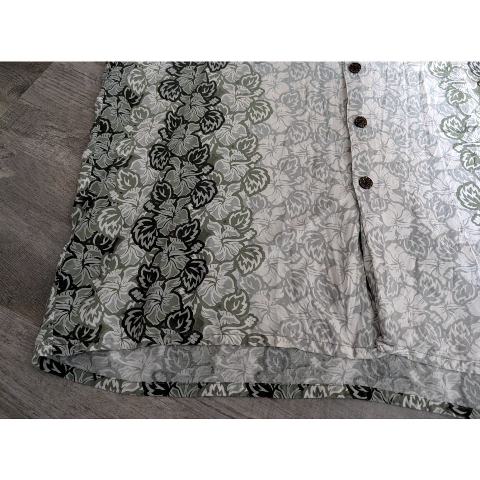 Vintage VINTAGE Hana Bay Island Style Hawaiian Camp Shirt XL Green Floral Rayon Mens Size US XL / EU 56 / 4 - 2 Thumbnail