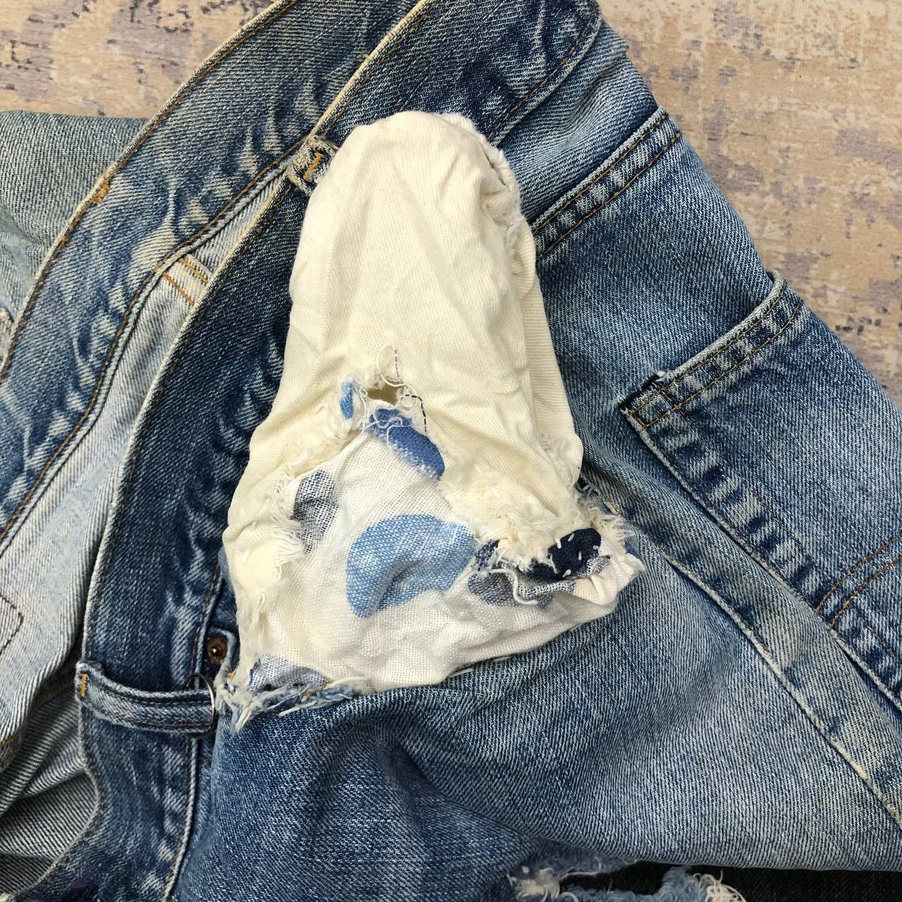 Levi's × Levi's Vintage Clothing P776 RARE VTG LEVI'S TALON BUTTON NOM 8 RIPPED JEANS Size US 42 / EU 58 - 9 Thumbnail