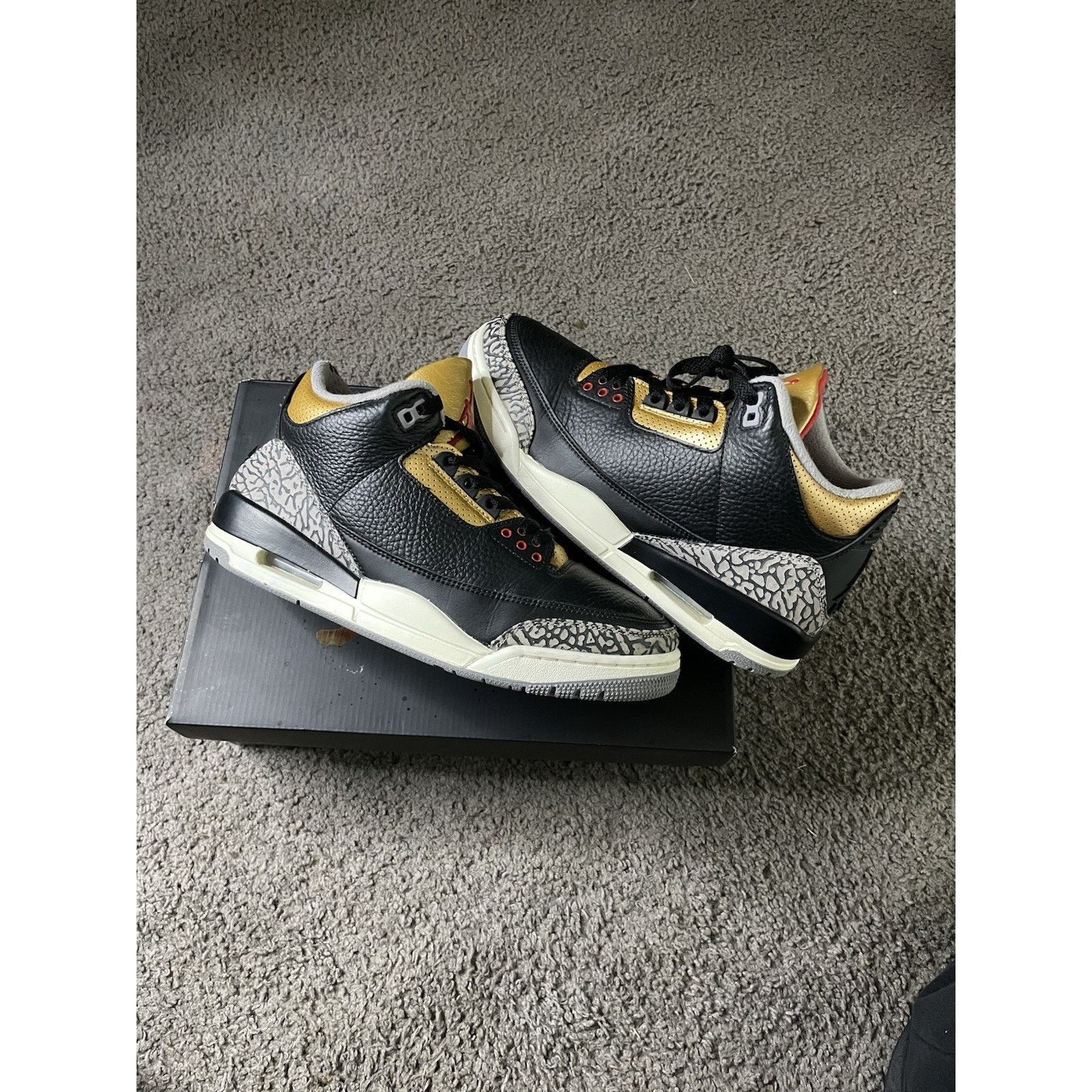Jordan Brand Size 8.5M - Air Jordan 3 Retro Black Gold 2022 Womens 10 Size US 8.5 / EU 41-42 - 2 Thumbnail