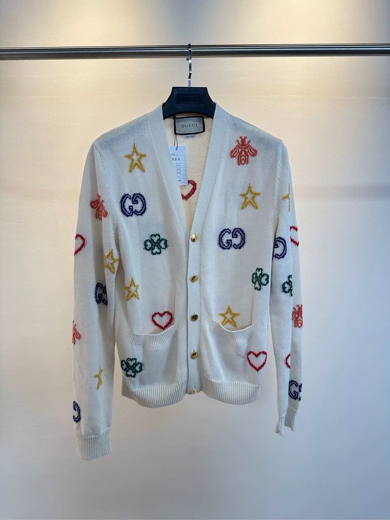Gucci Gucci Cream Heart Pattern Knit Cardigan Size US M / EU 48-50 / 2 - 1 Thumbnail