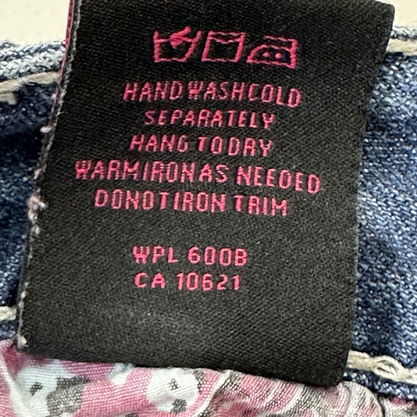 Other Rock & Roll Cowgirl Jeans Womens 32x34 Studded Silver Stitch Size 32" / US 10 / IT 46 - 12 Thumbnail