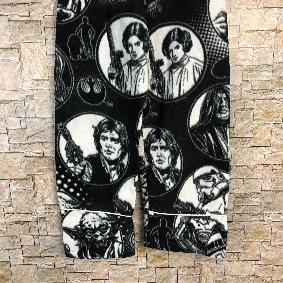 Japanese Brand × Vintage Star Wars Black White Joggers Pants #a331 Size 24" / US 00 / IT 34 - 3 Thumbnail
