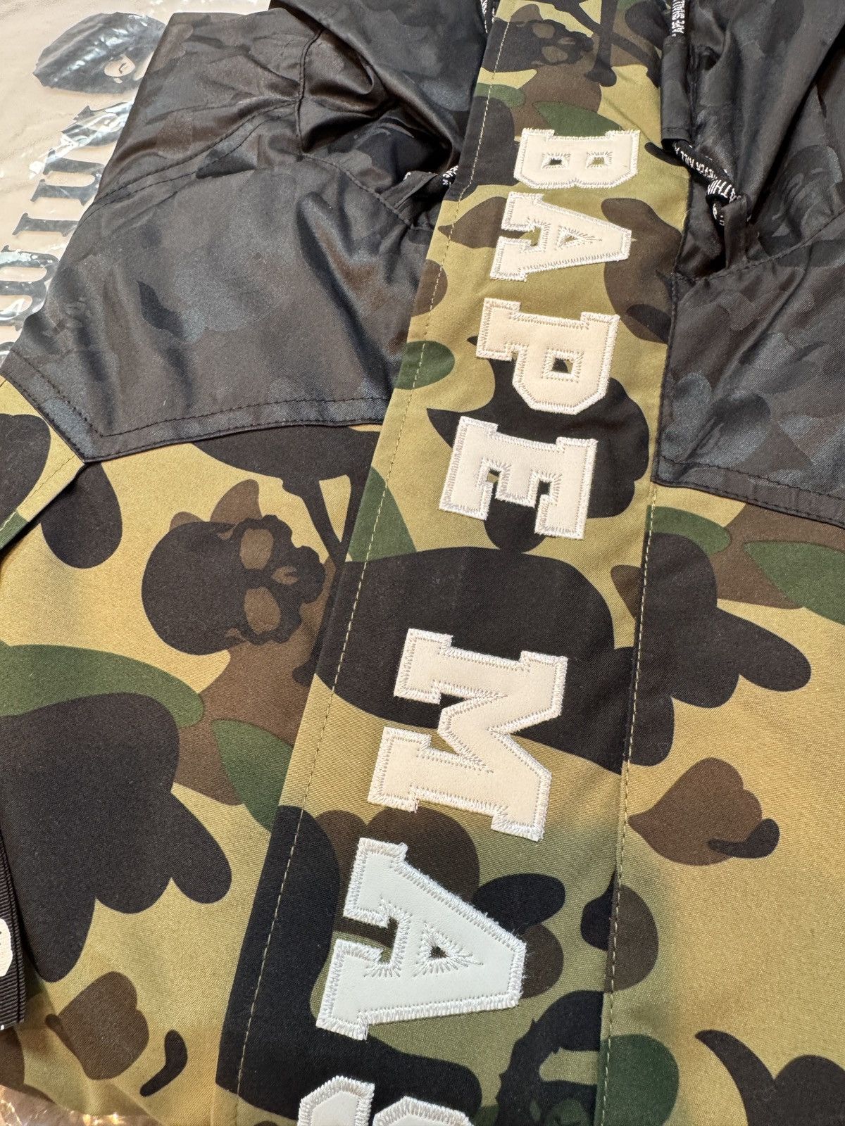 Bape × Mastermind Japan BAPE x Mastermind Japan Snowboard Jacket – (Deadstock Size US XL / EU 56 / 4 - 4 Thumbnail