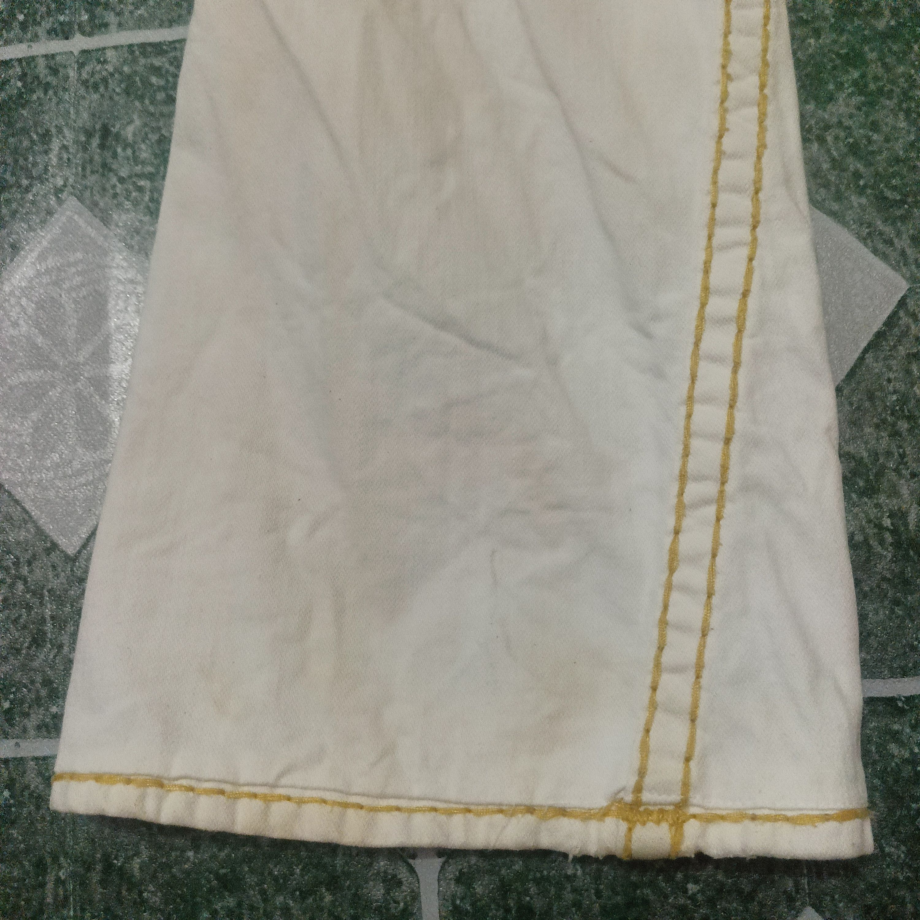 True Religion Rare!!! True Religion Row Seat Flared Yellow Gold Stitch Size US 32 / EU 48 - 23 Thumbnail