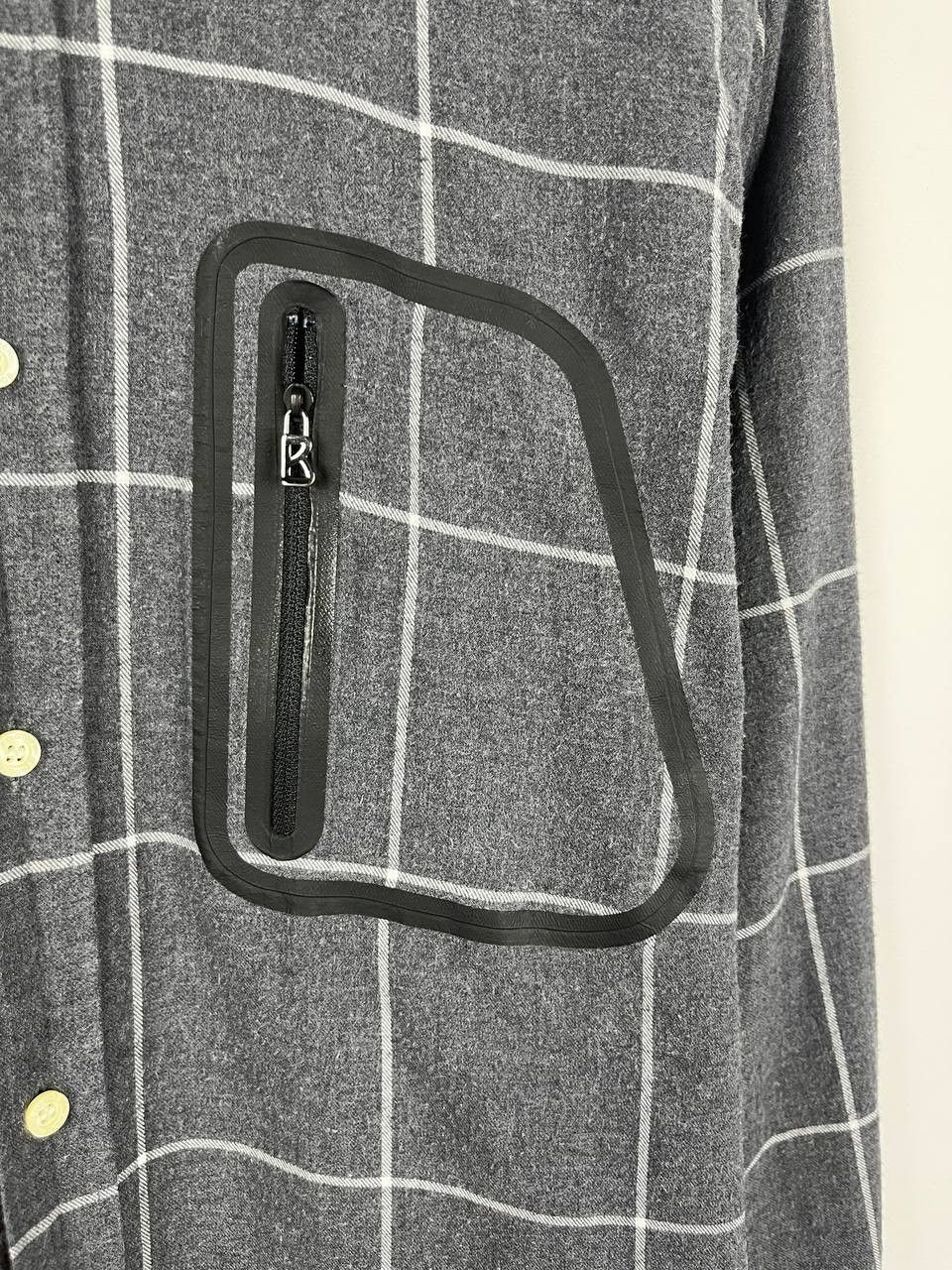 Bogner Bogner Men's Gray Plaid Flannel Shirt Size US L / EU 52-54 / 3 - 4 Thumbnail