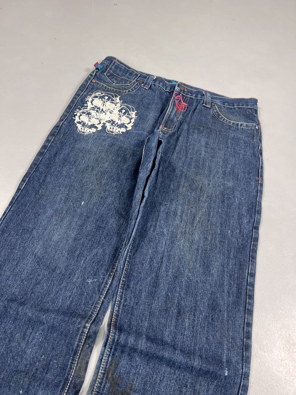Southpole Vintage class player embroidered denim Size US 36 / EU 52 - 4 Thumbnail