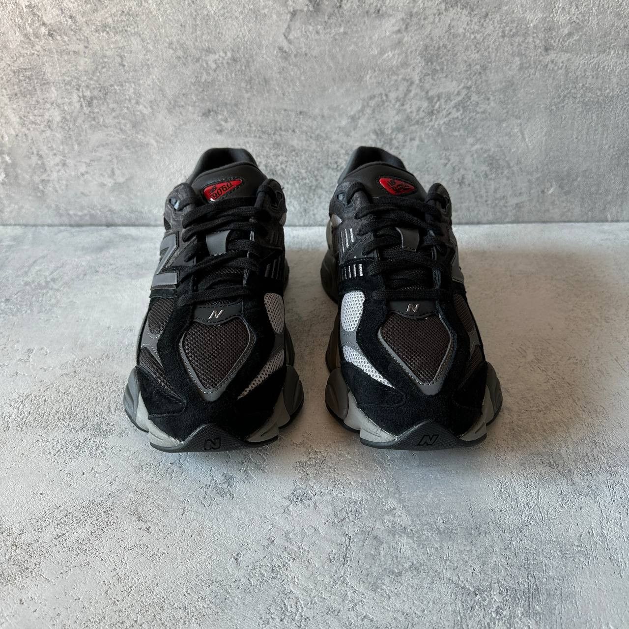 New Balance New Balance 9060 'Black' Size 42.5 U9060BLK Size US 9 / EU 42 - 6 Thumbnail