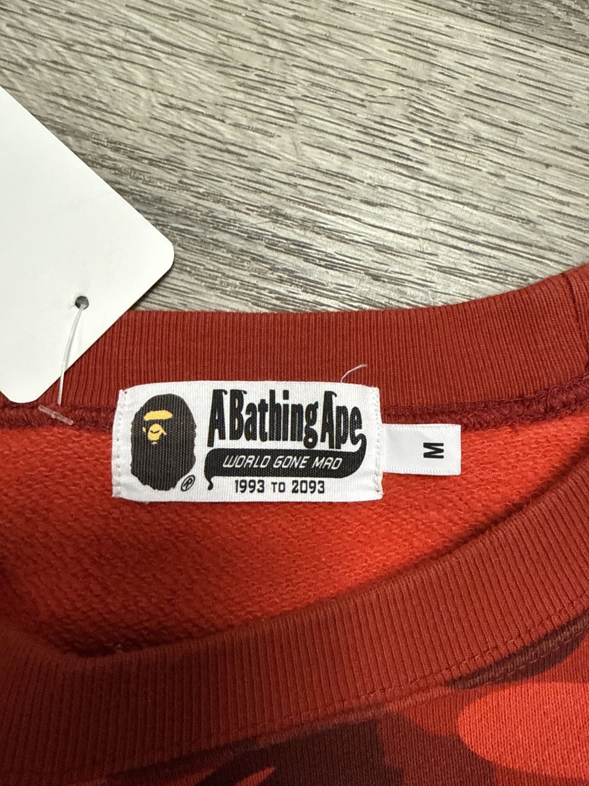 Bape Bape red camo shark crewneck Size US M / EU 48-50 / 2 - 3 Thumbnail