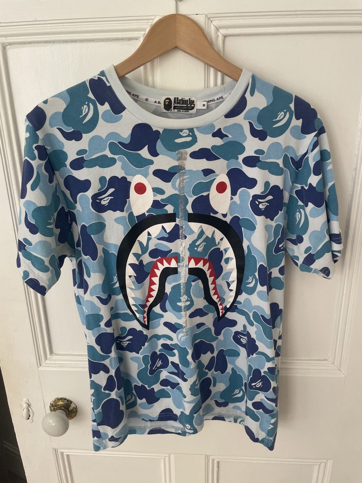 Bape Bape Classic Blue Shark Tee Size US M / EU 48-50 / 2 - 1 Thumbnail