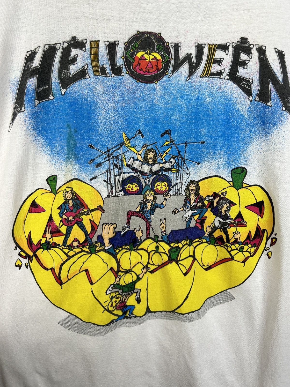 Band Tees 80s Vintage Helloween 1989 Live Tour Band T-Shirt Size US XL / EU 56 / 4 - 2 Thumbnail