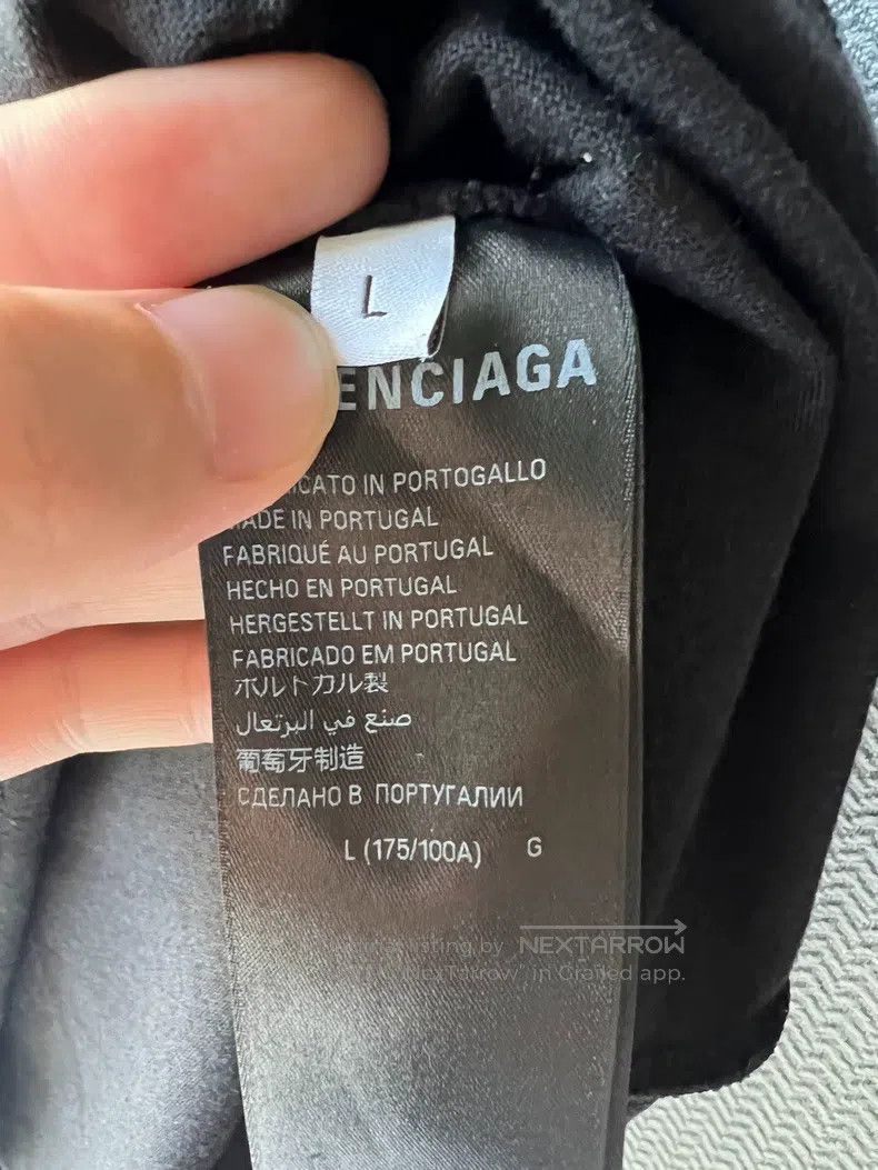 Balenciaga Balenciaga Wave Destroyed Logo Short Sleeve T-Shirt, Size Size US L / EU 52-54 / 3 - 4 Thumbnail