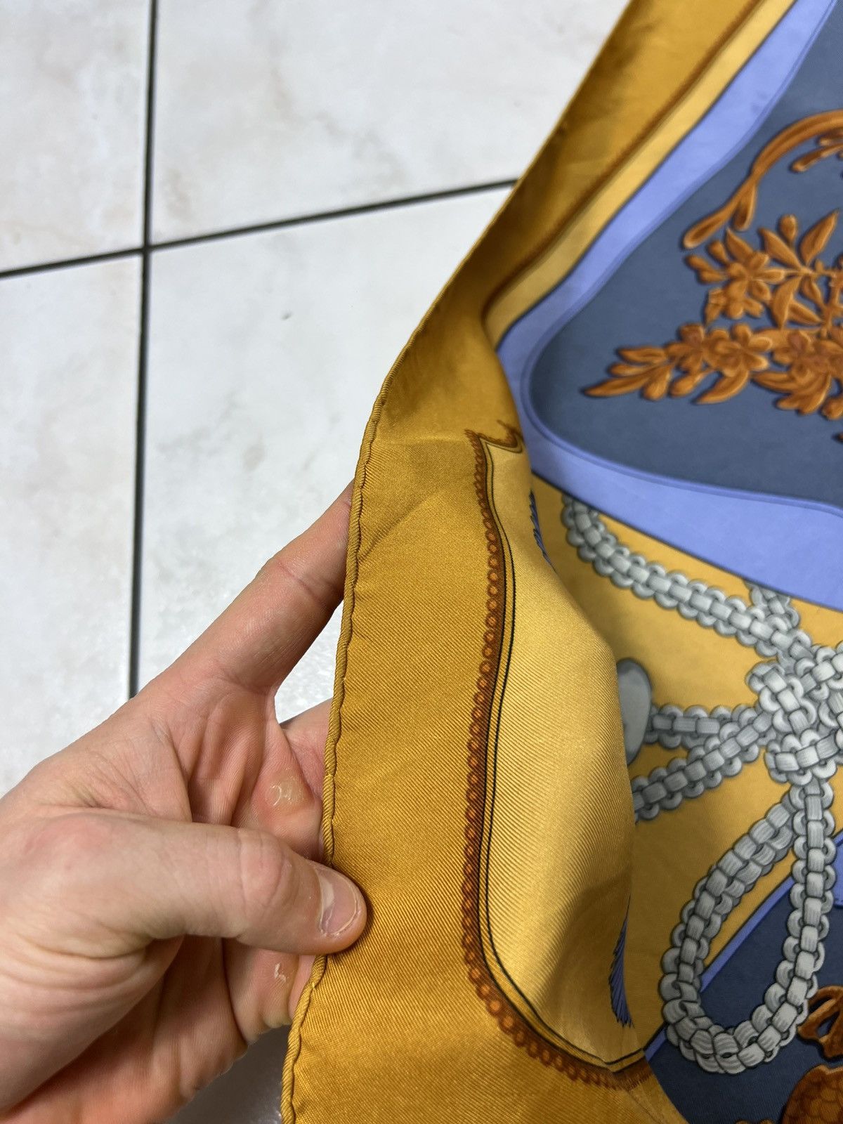 Hermes Vintage Hermes Paris Tsubas silk handkerchief scarf chain Size ONE SIZE - 20 Thumbnail
