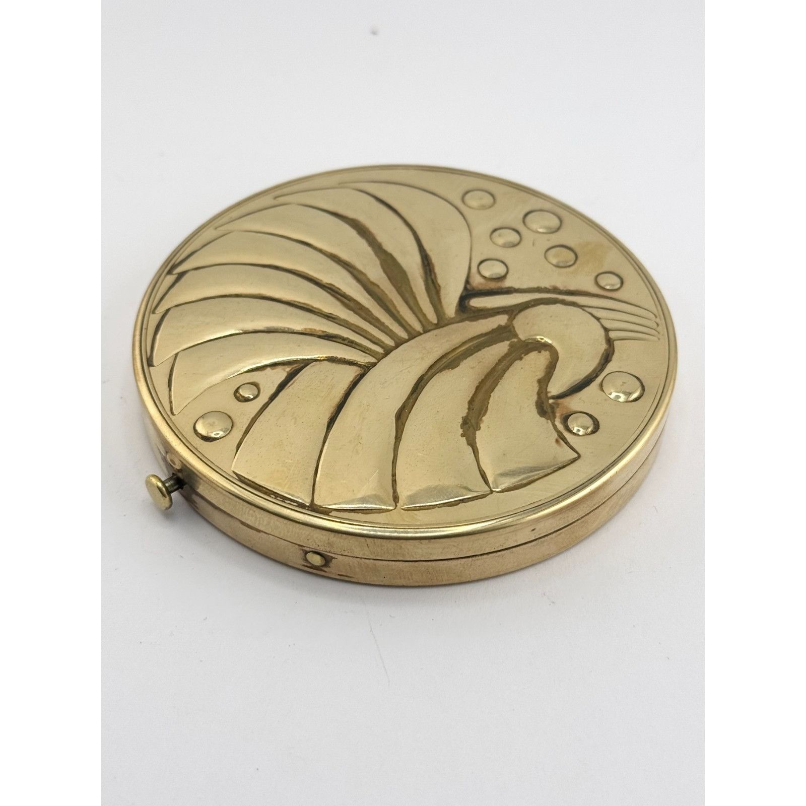 Vintage Vintage compact by Columbia Fifth Ave round compact Size ONE SIZE - 2 Thumbnail